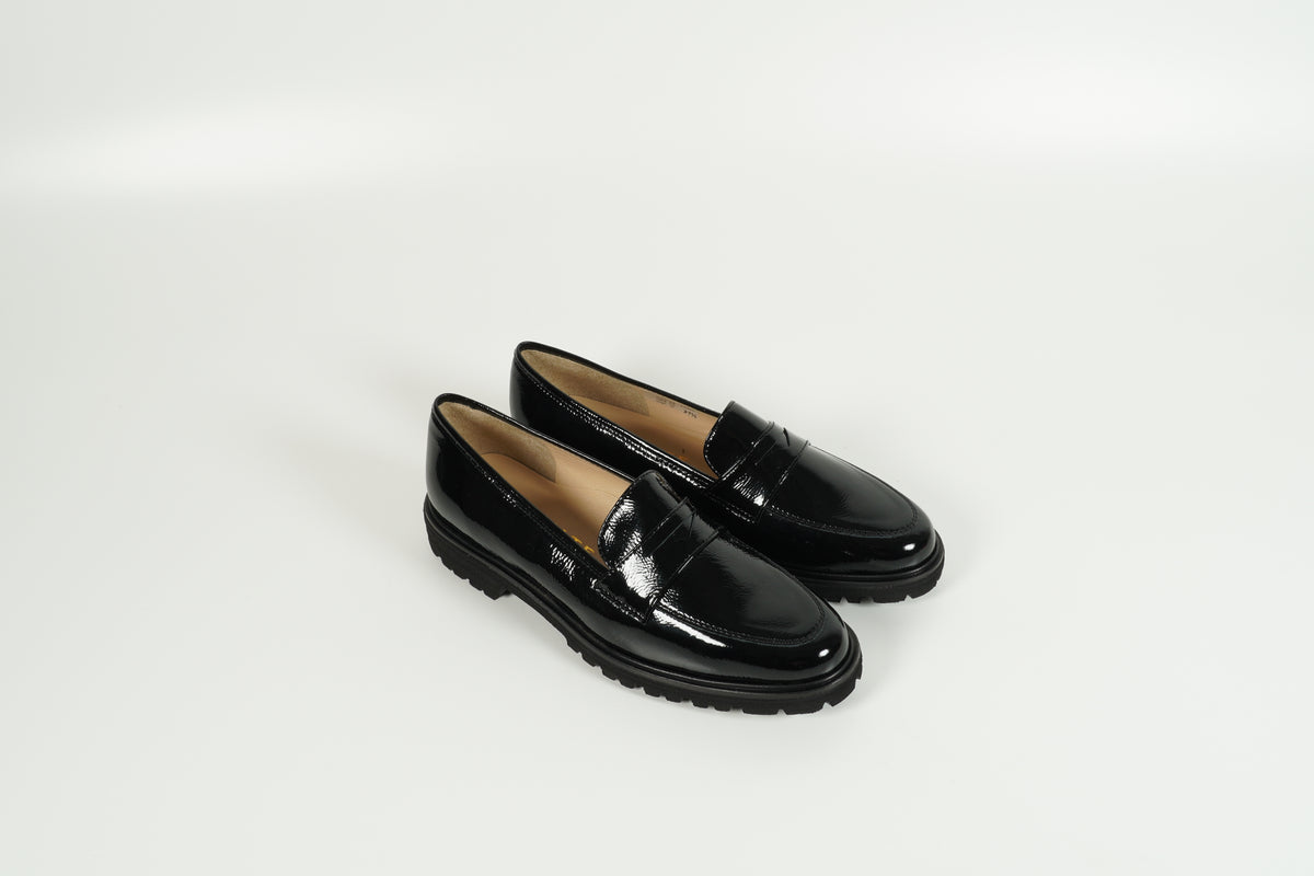 Moccasin Black