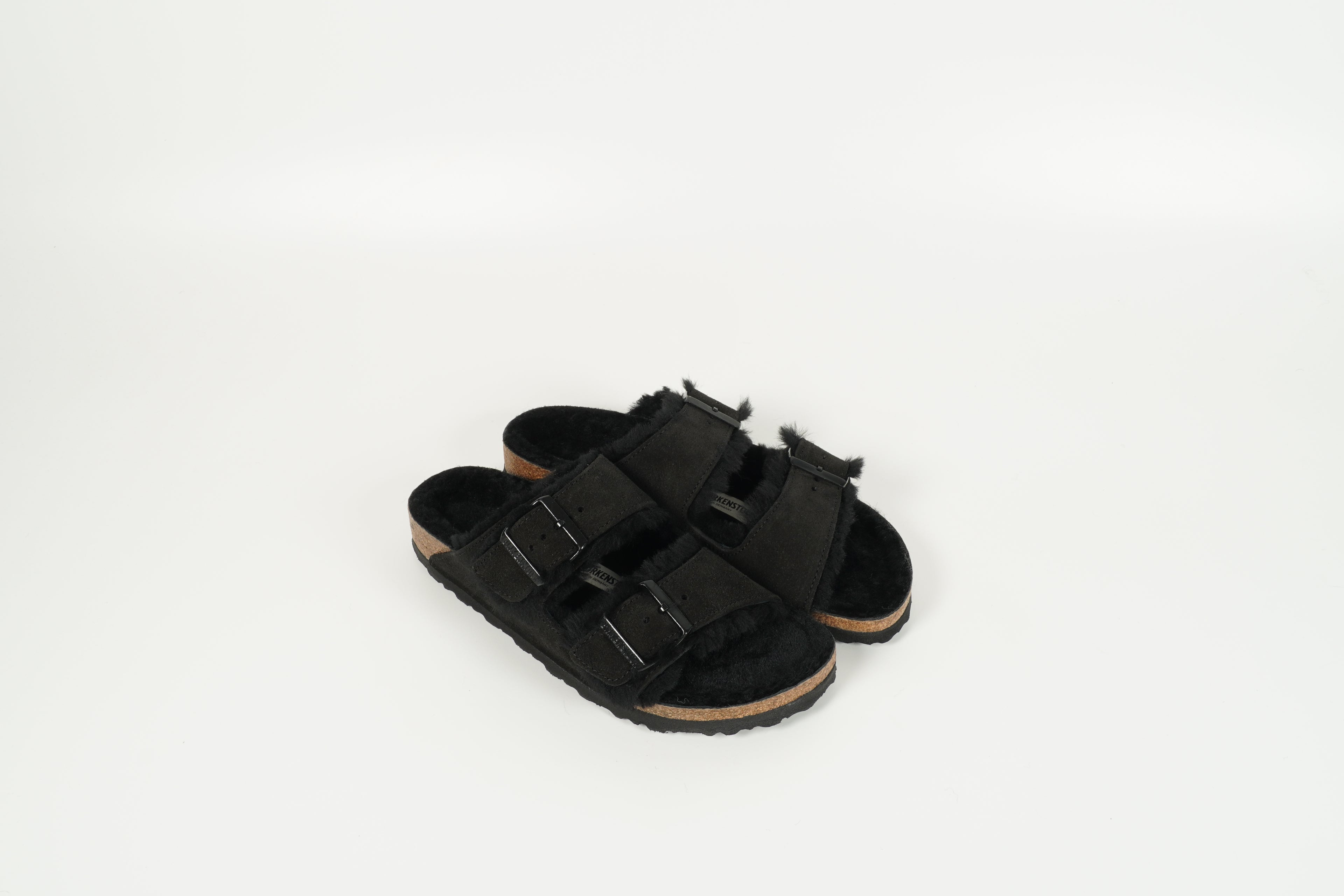 0752663 peau lainée noire