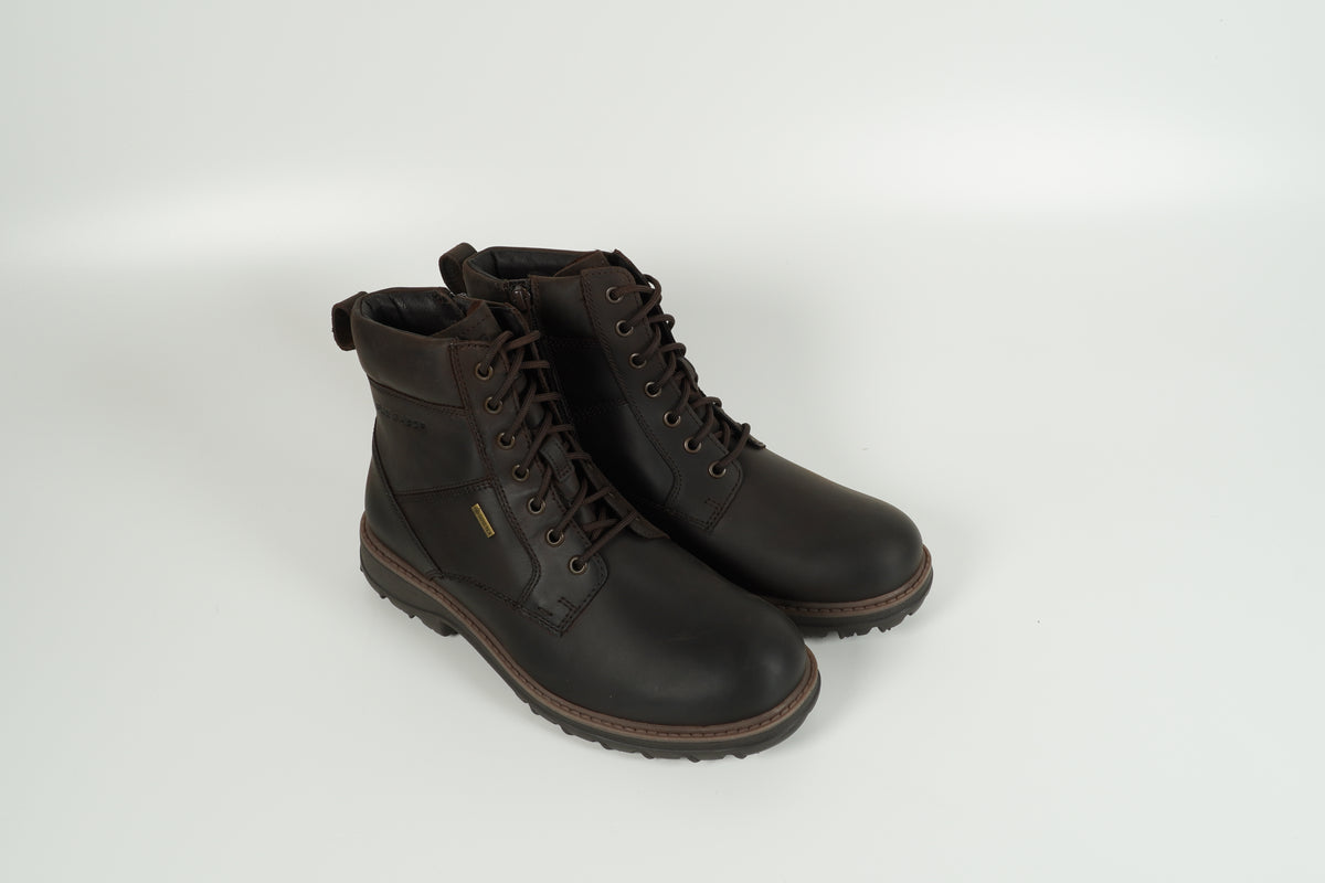 Boot Braun