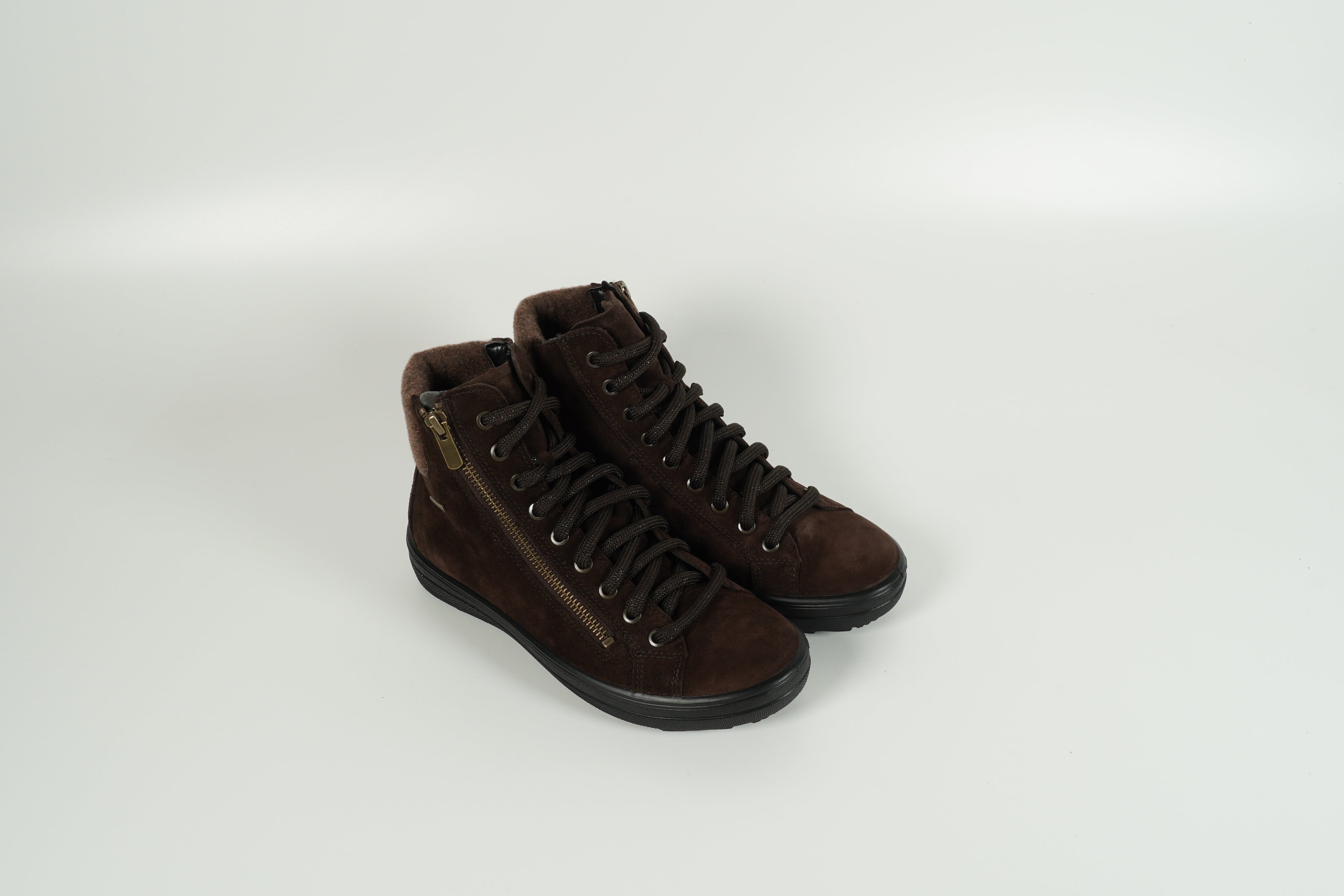Chaussure à lacets doublée marron