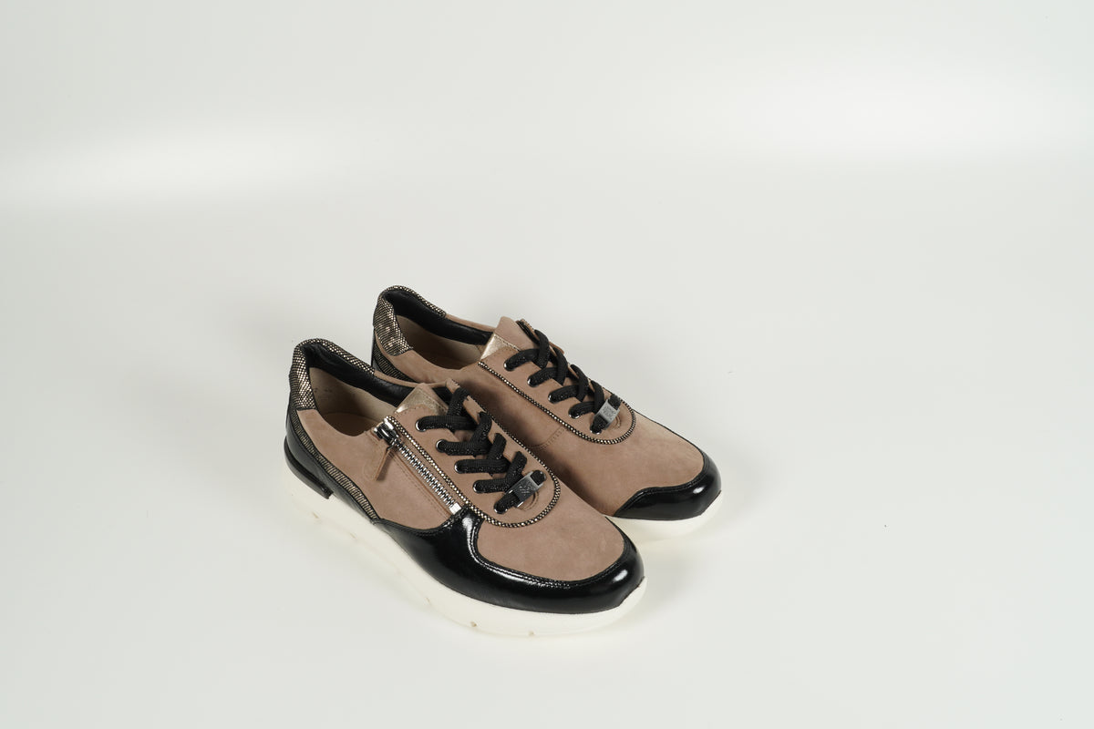 Beige Sneakers