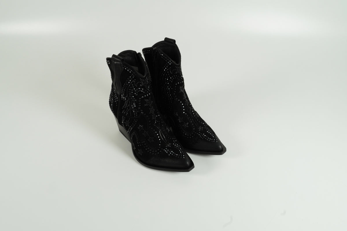 Boot Schwarz