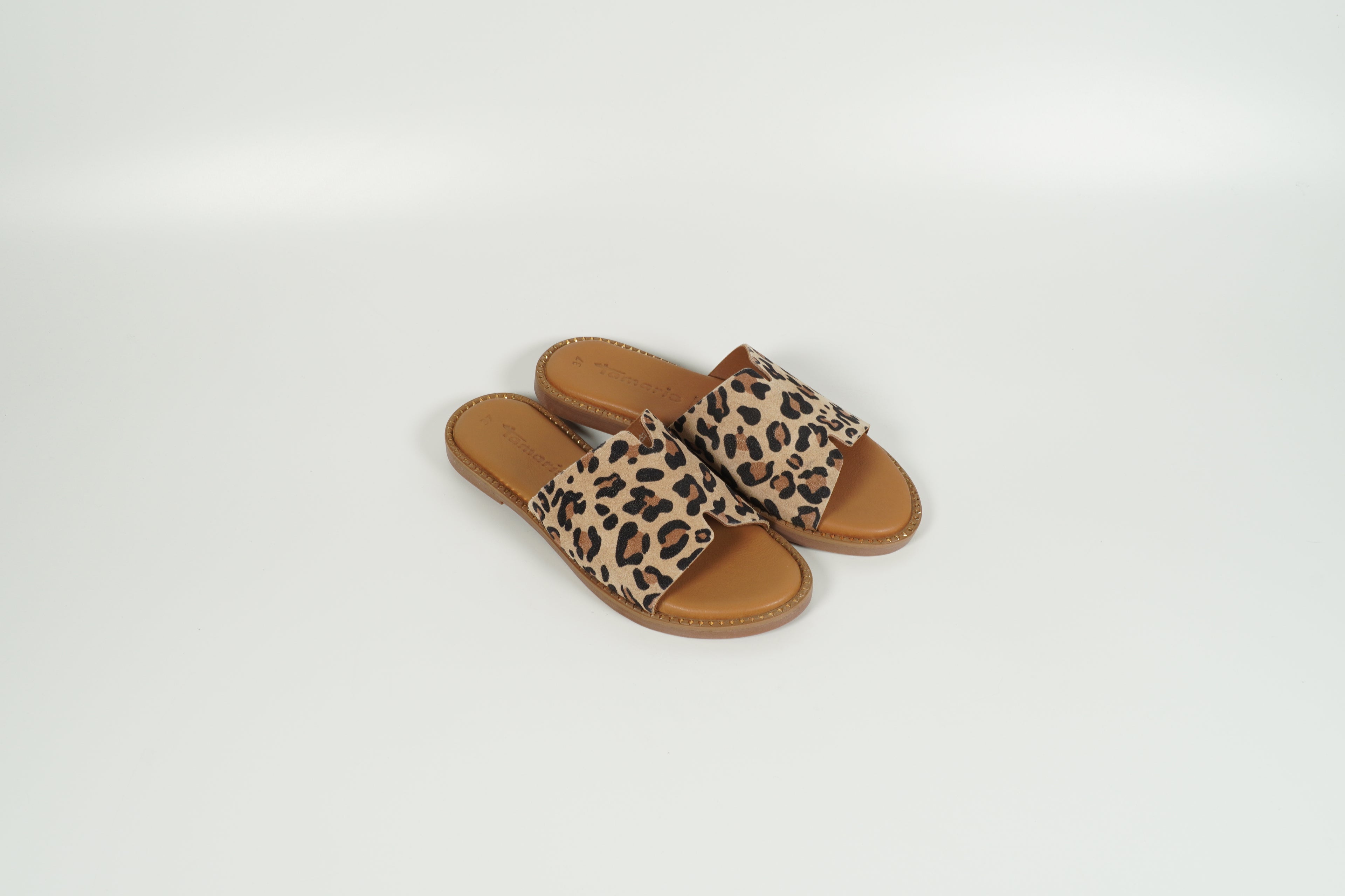 Leo sandal