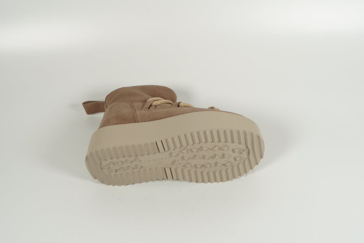 Bateau plateforme beige