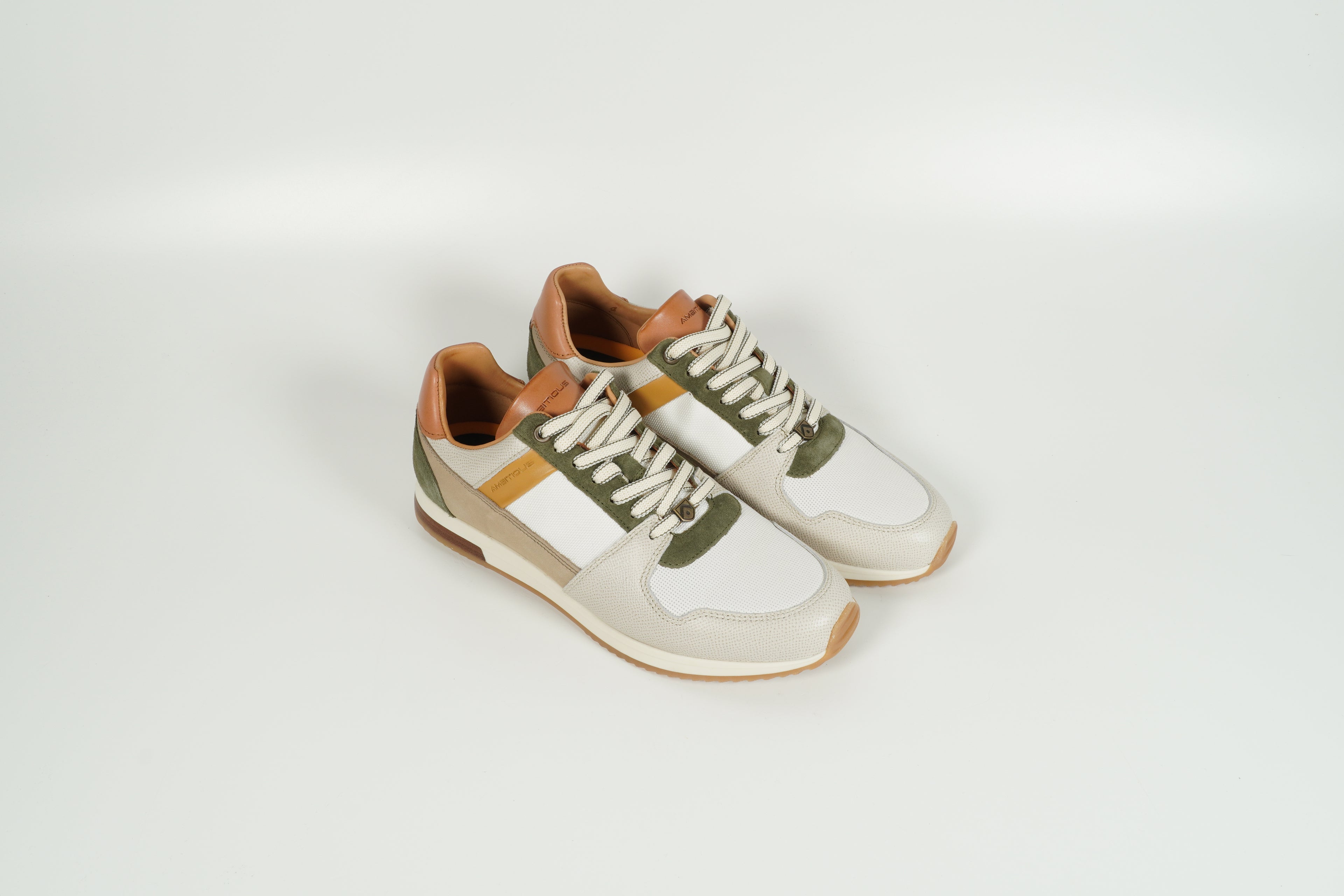 Sneaker Gray