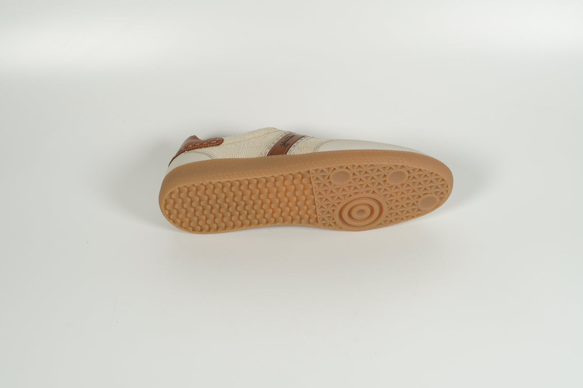 Baskets beiges