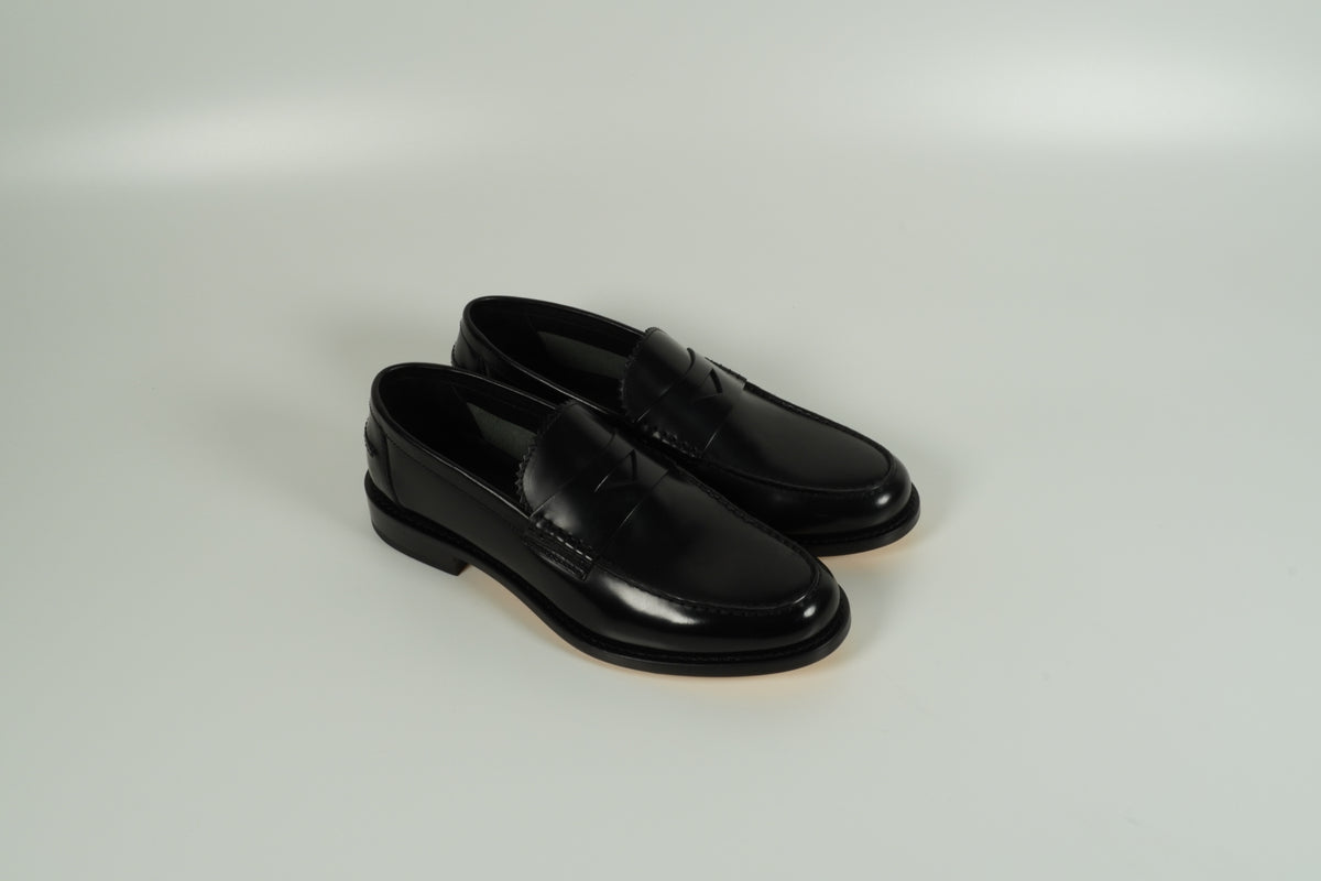 Moccasin Black