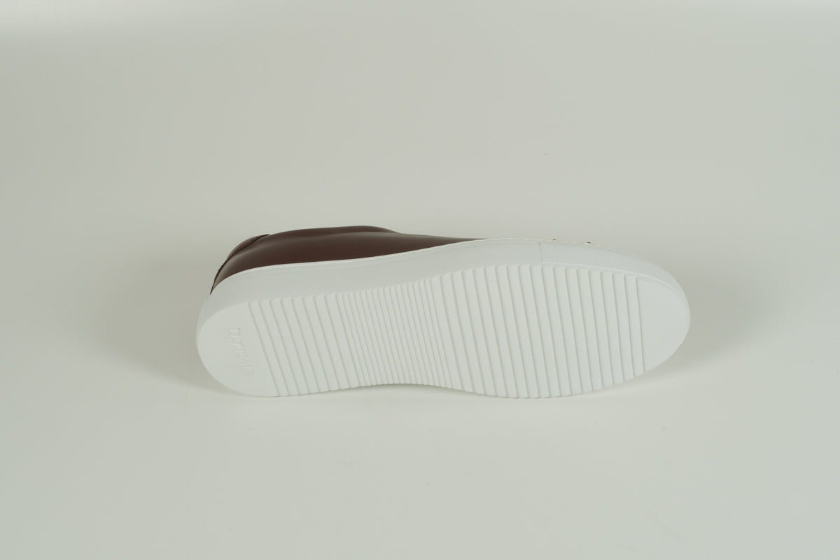 Sneaker Brown