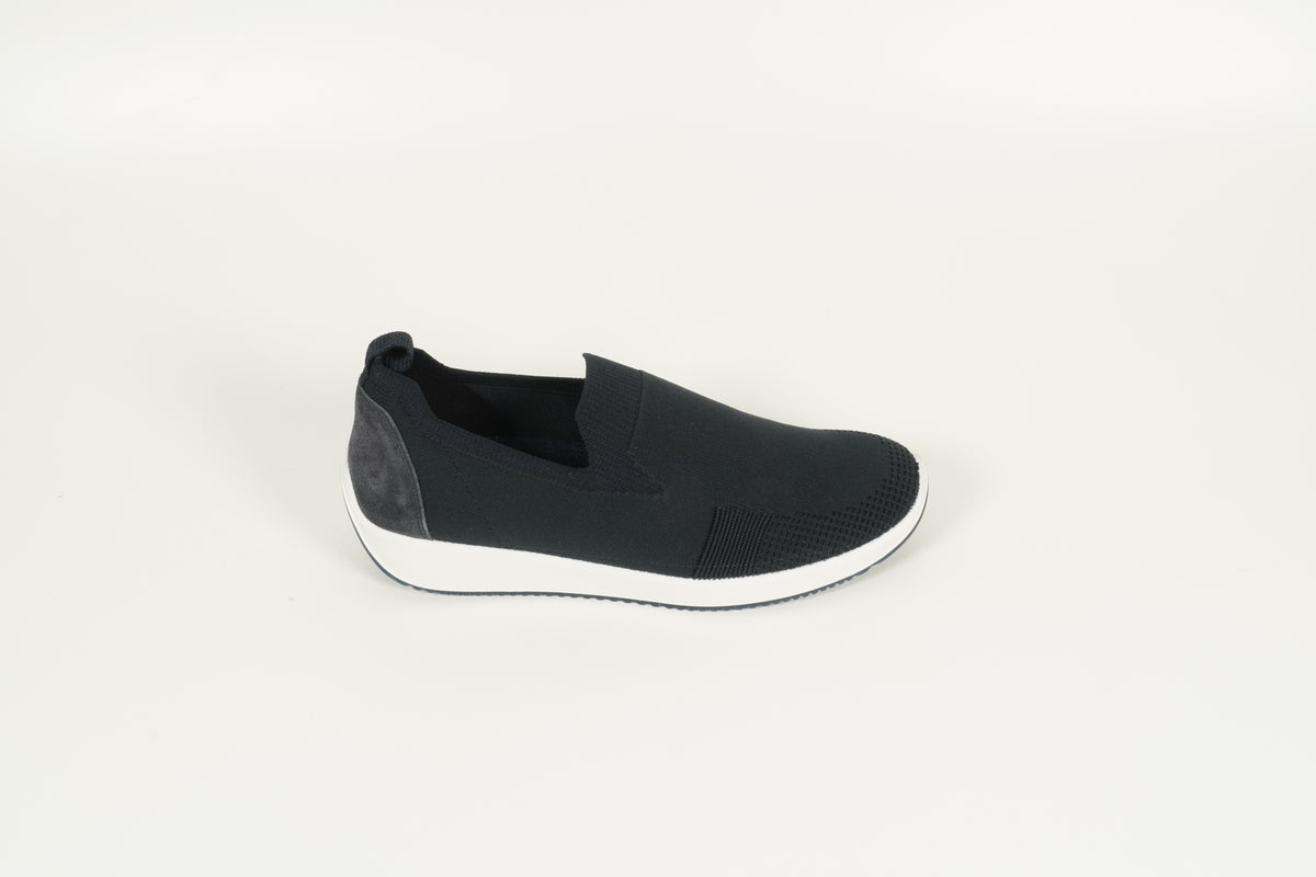 Sneaker Blau