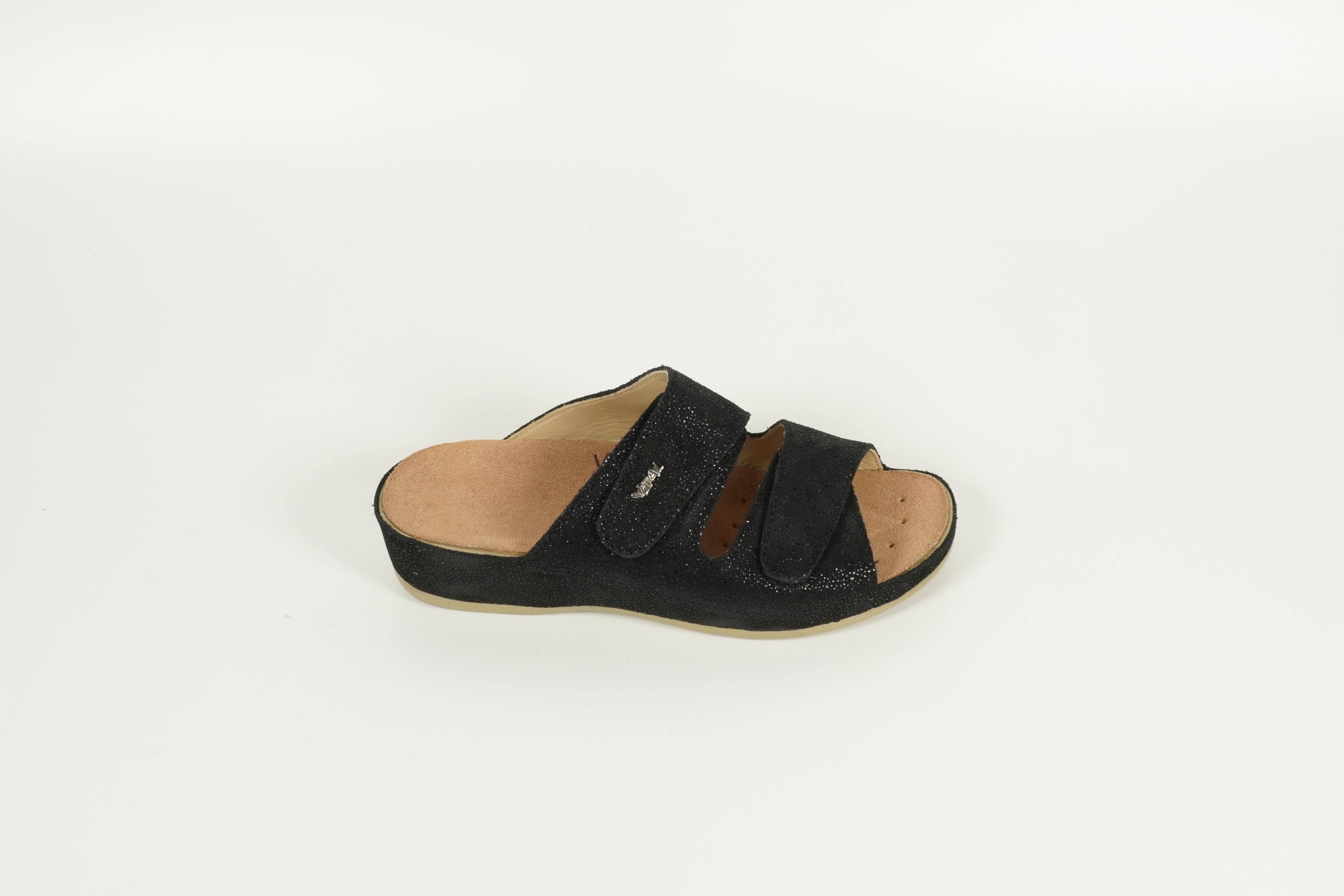 0612M-158/99 Frost black