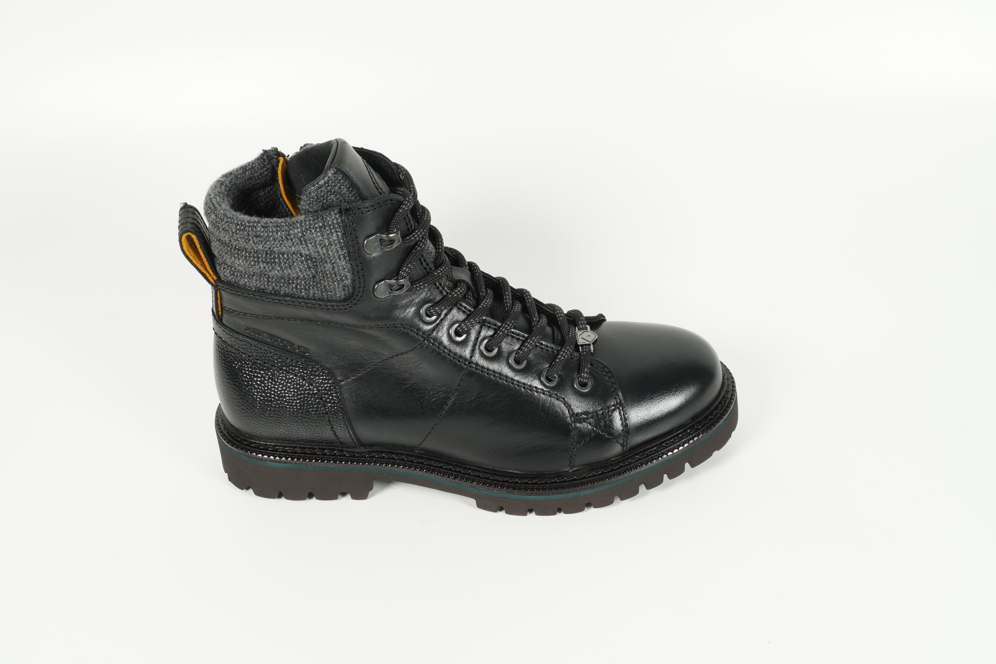 Boot Schwarz