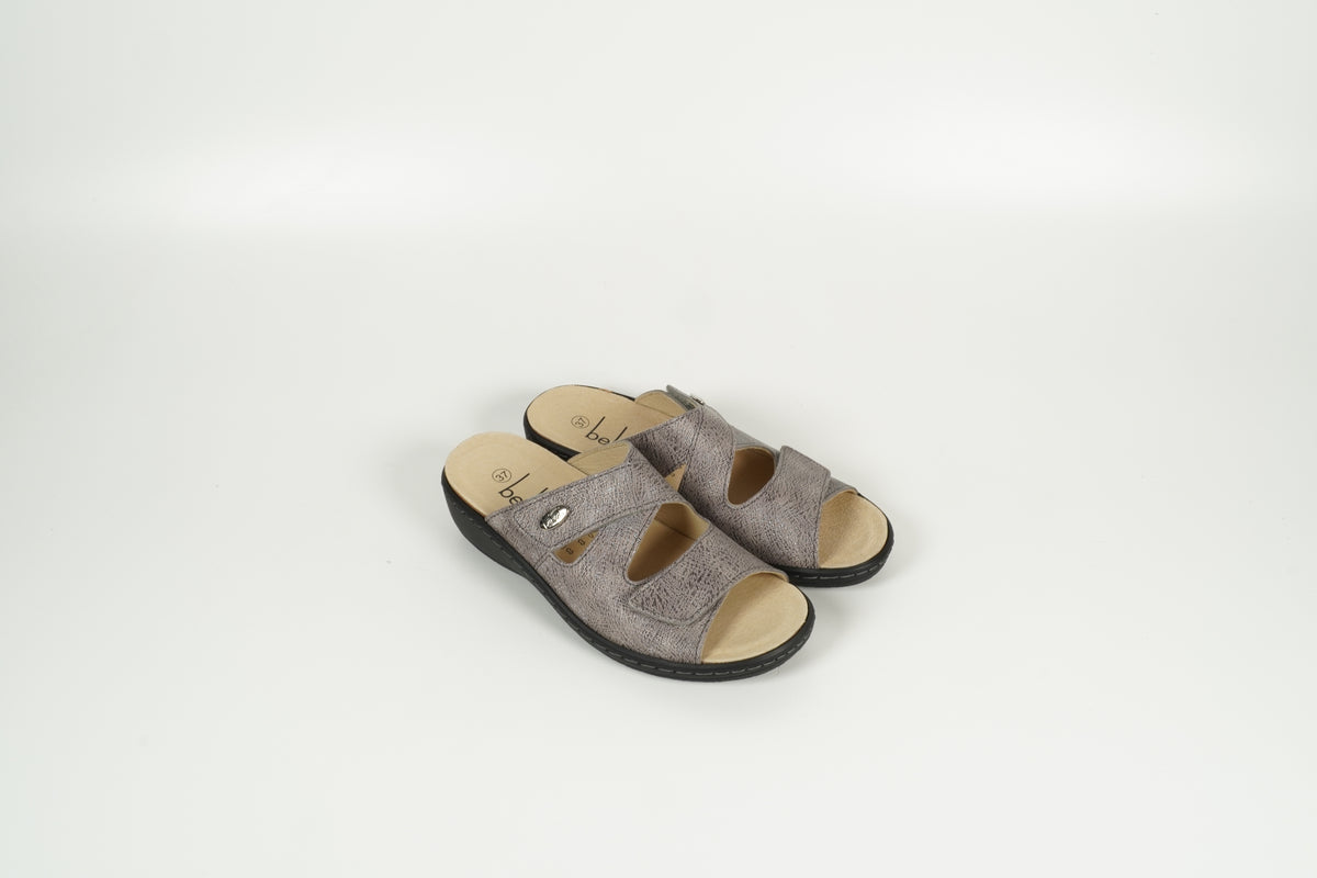 Slippers Gray
