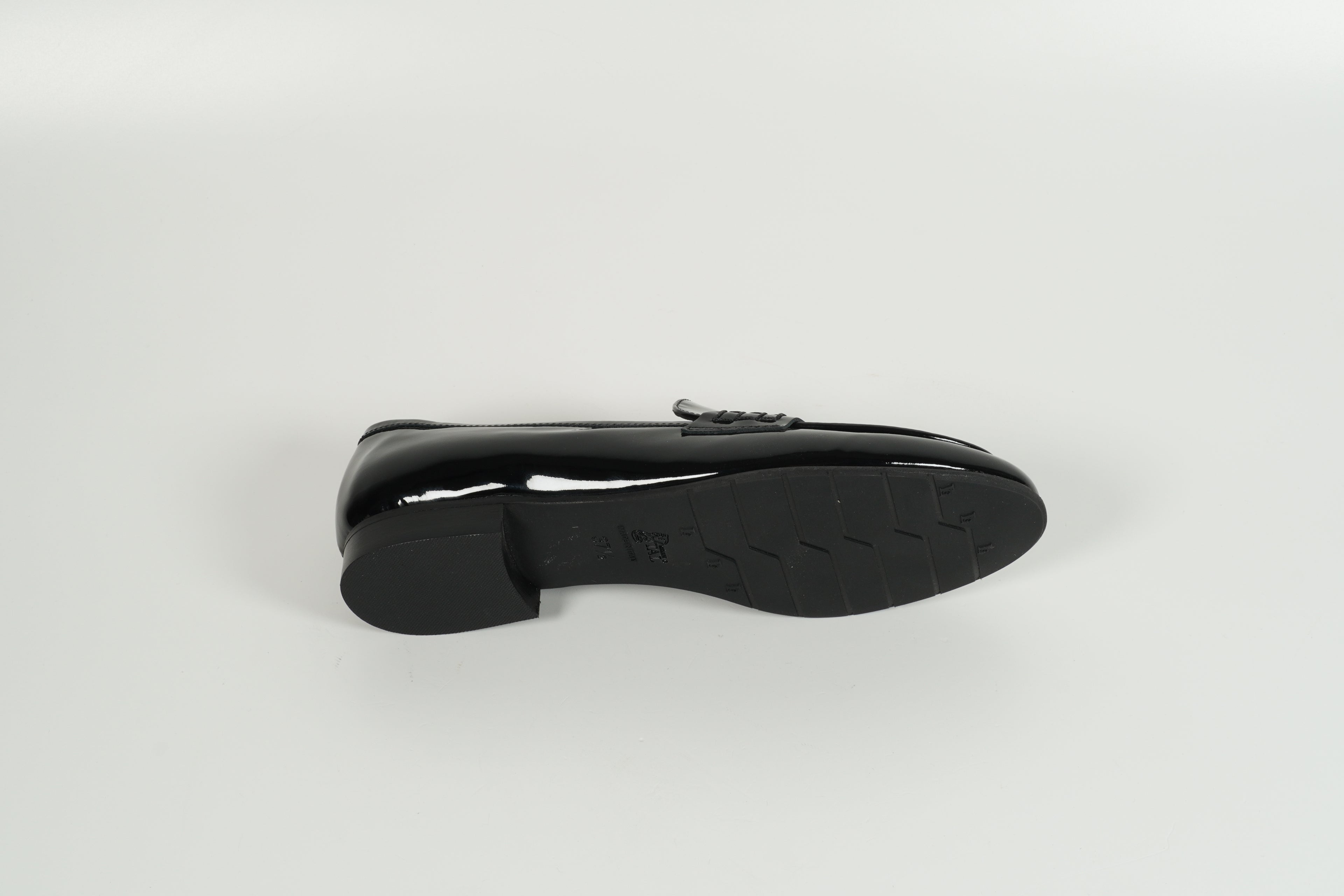 Moccasin Black