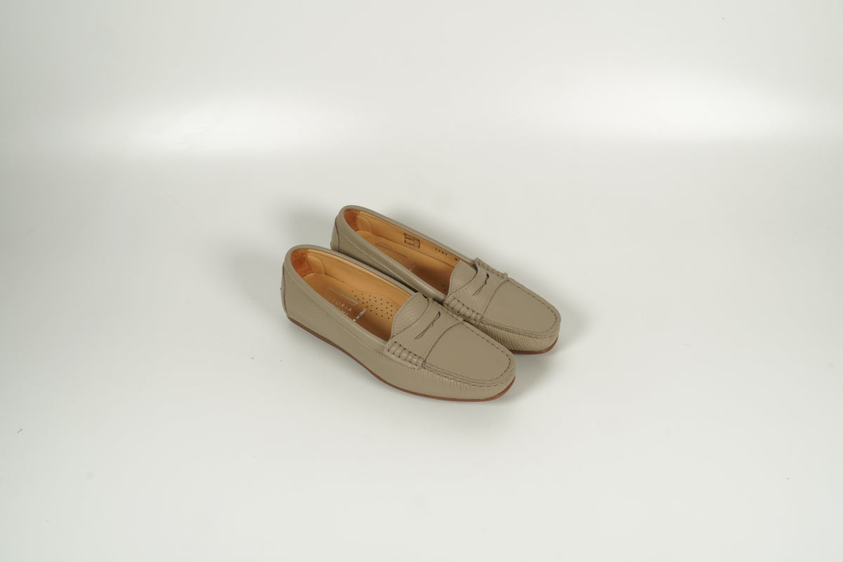 Moccasin Grau