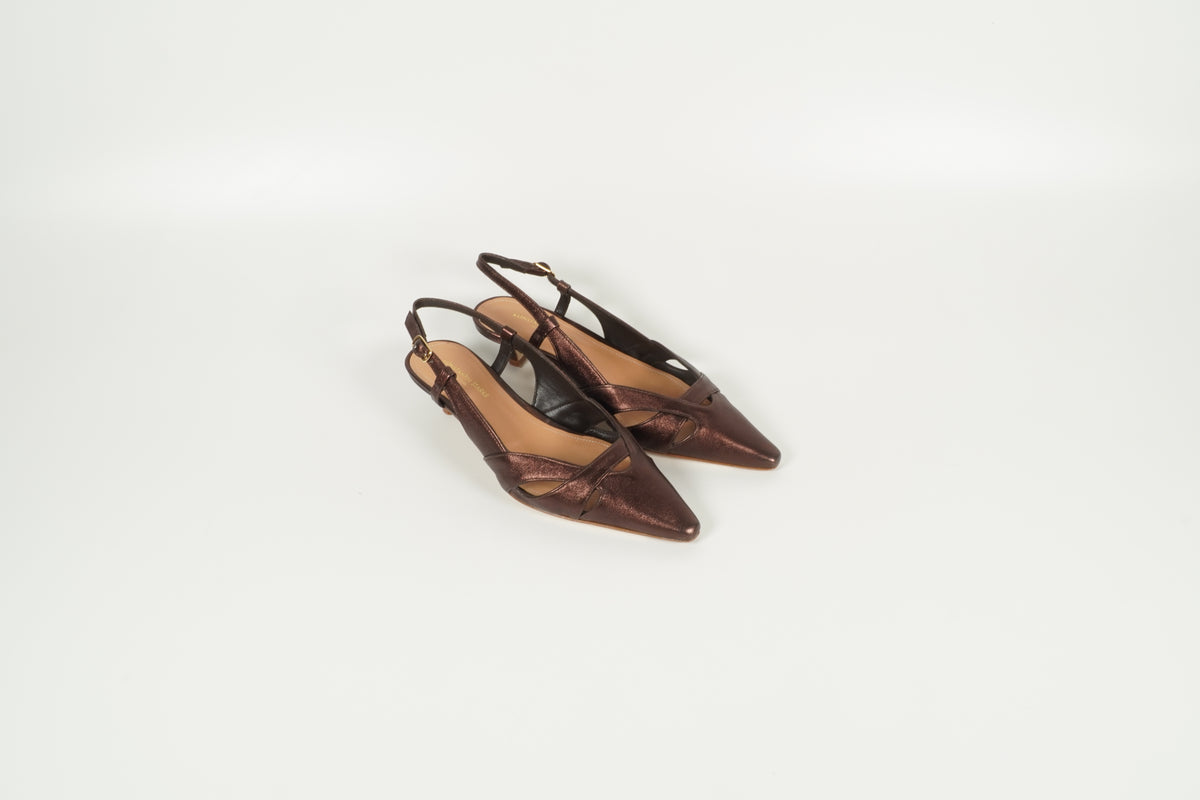 Brown Pumps