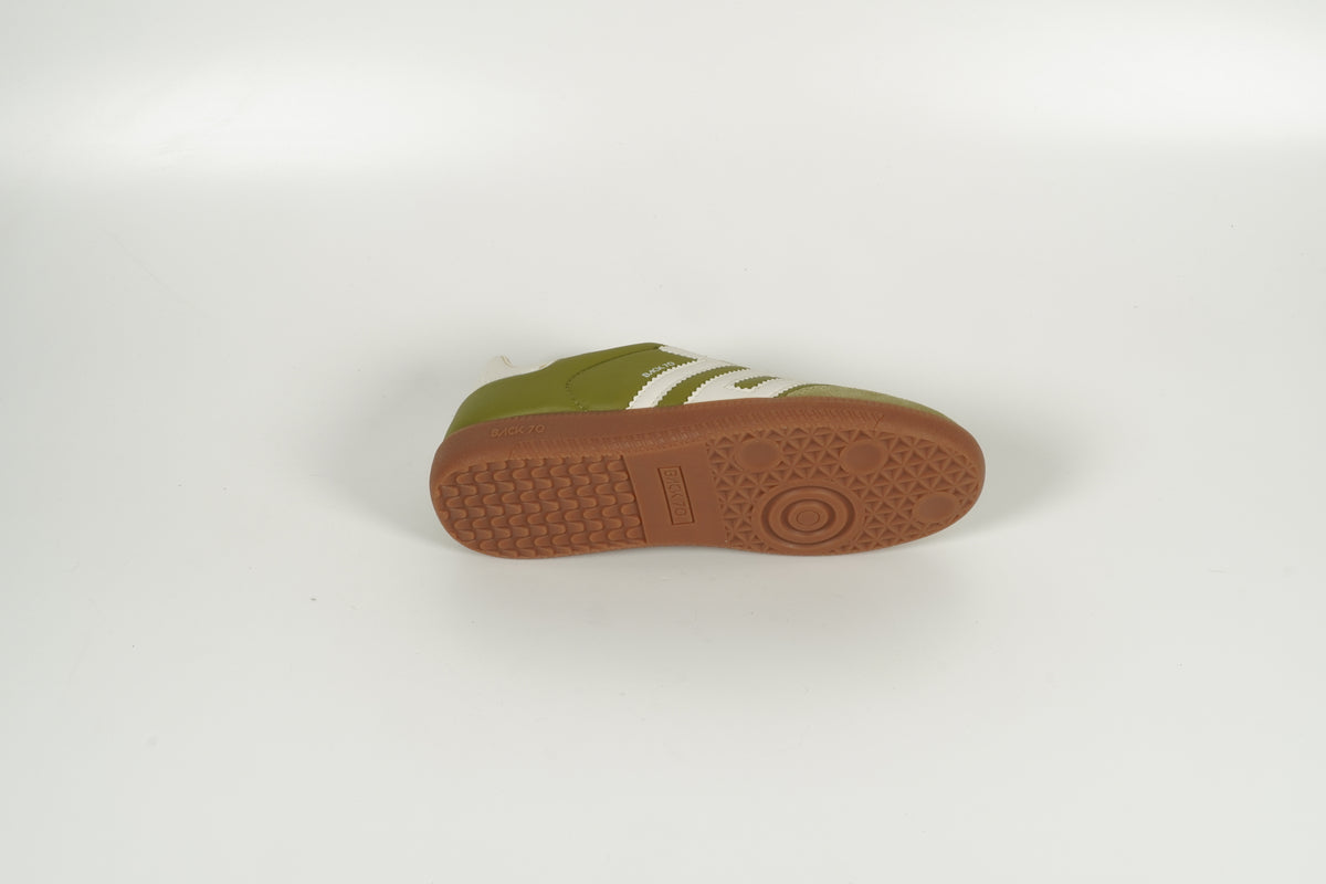 Sneaker Grün