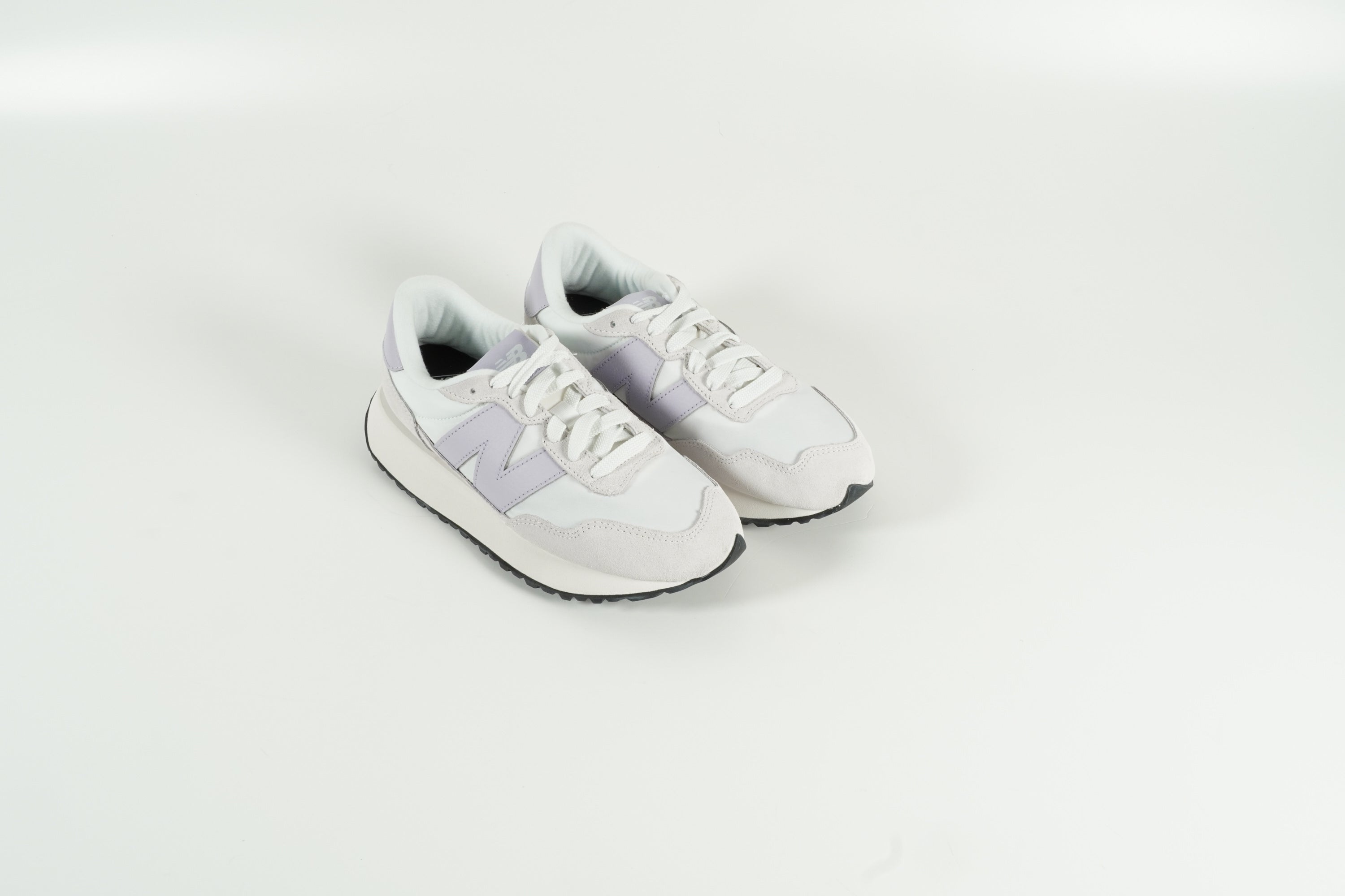 Sneaker White