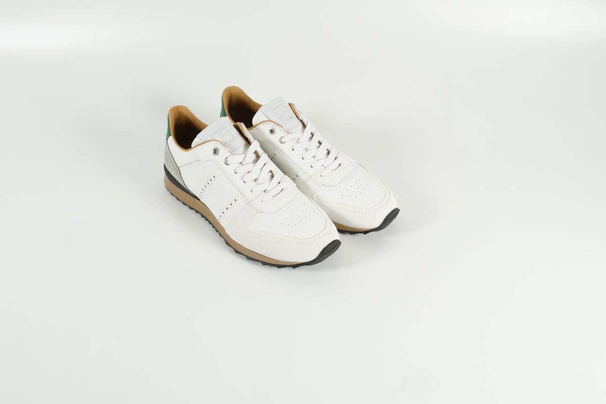 Sneaker White
