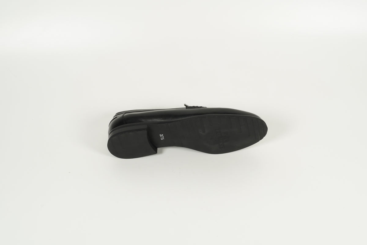 Moccasin Black