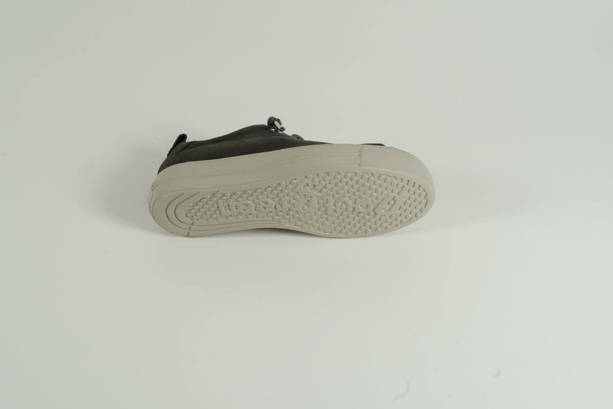 Sneaker Grau