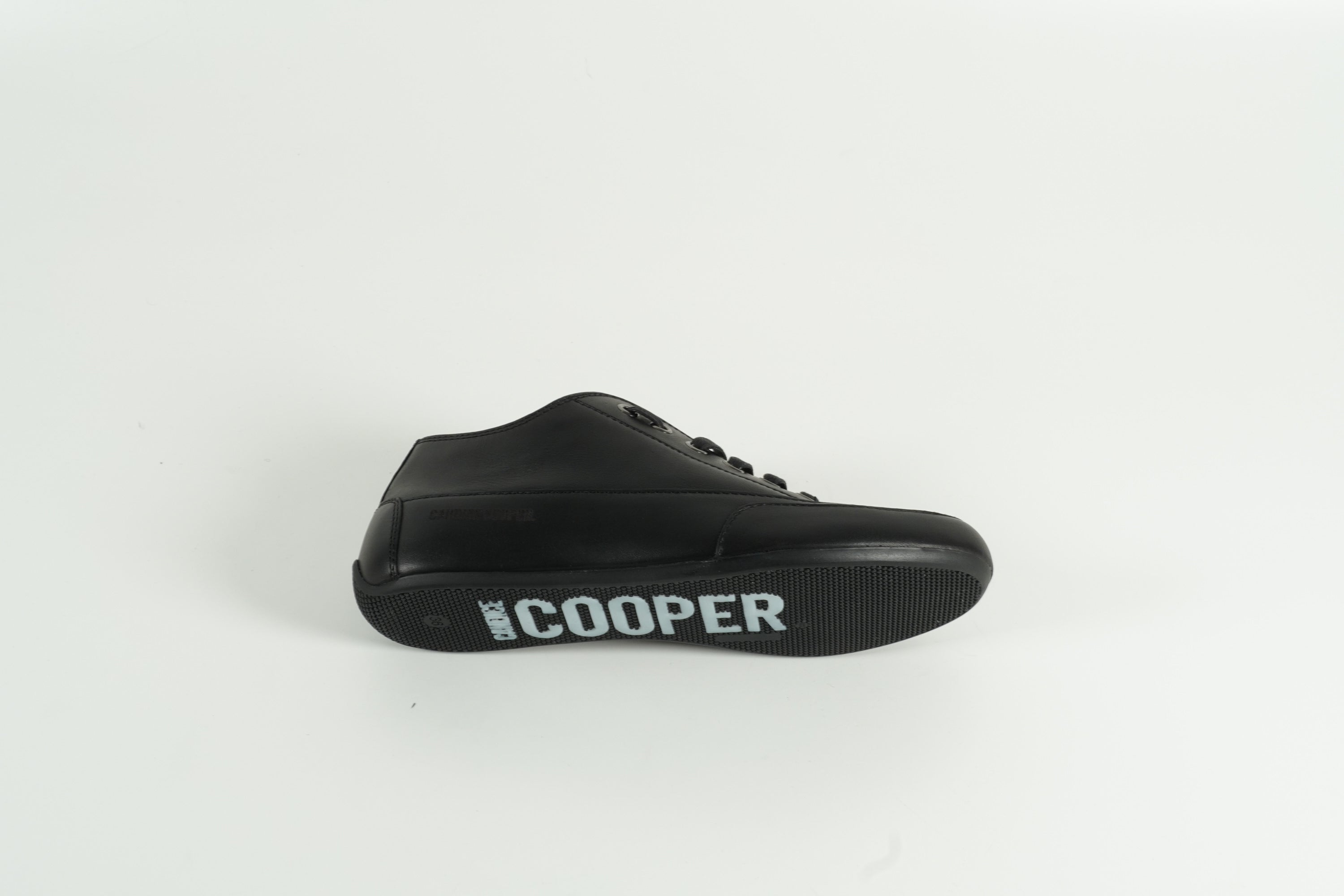 Baskets noires