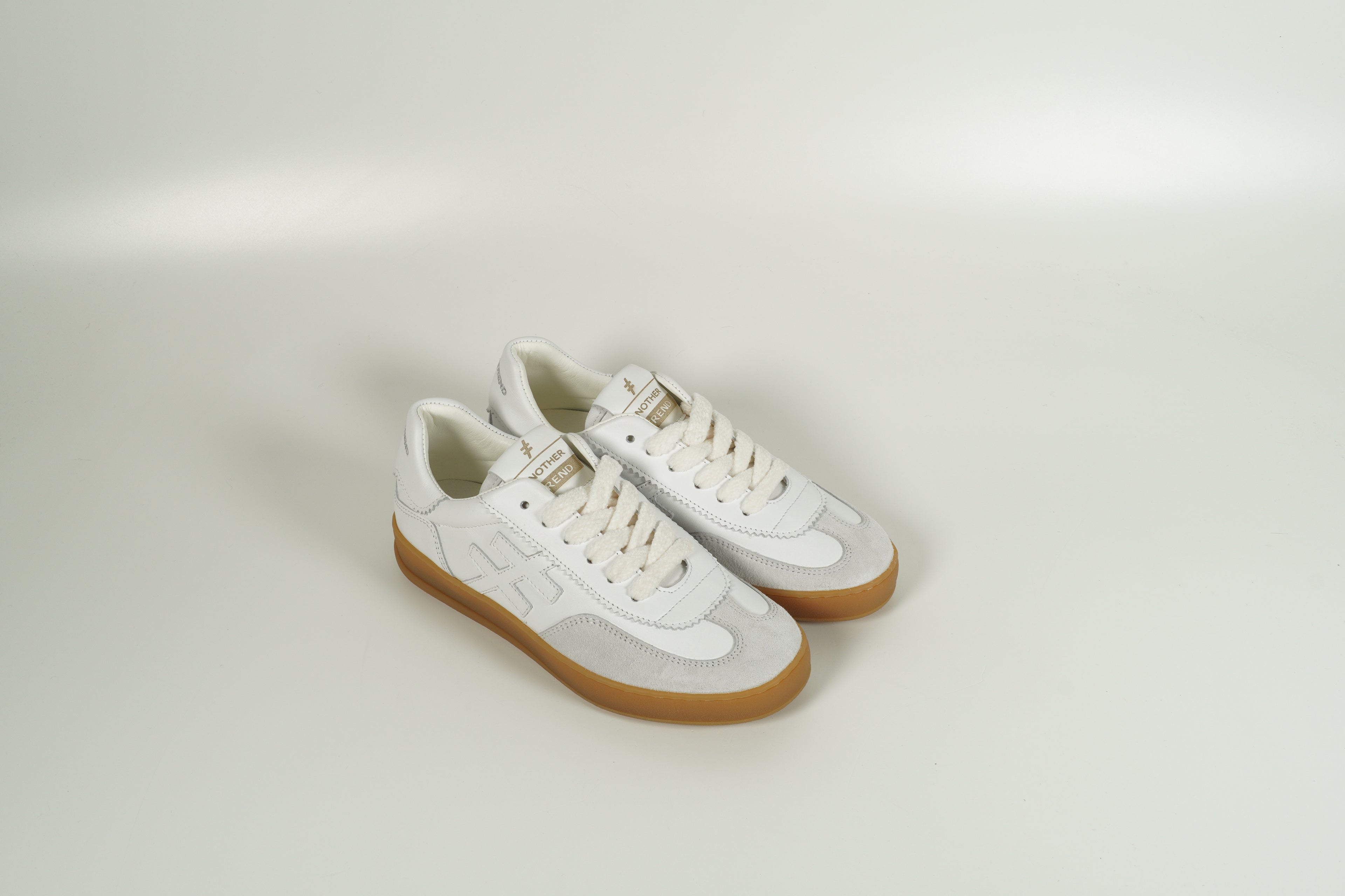 Baskets blanches