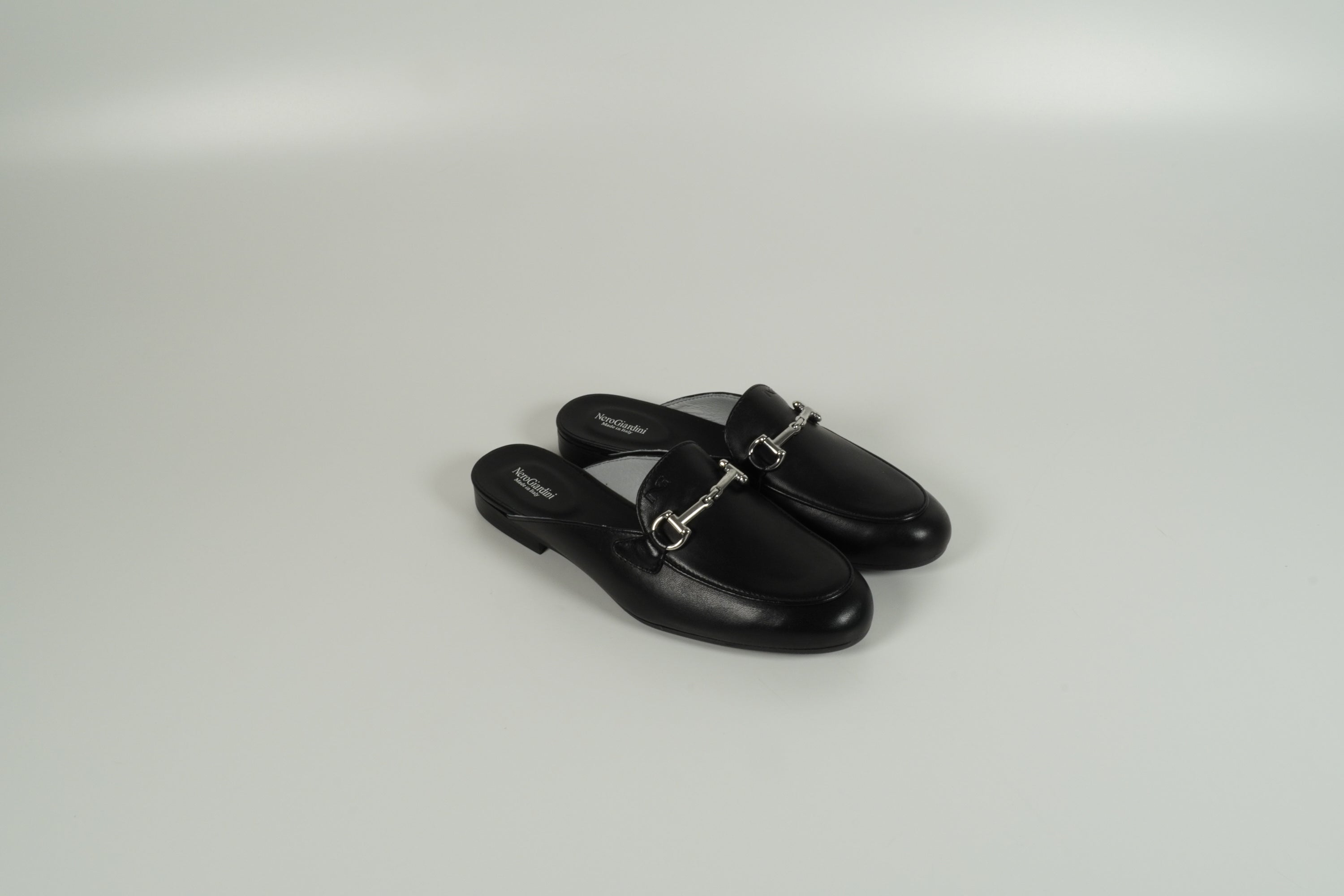 Mules Black