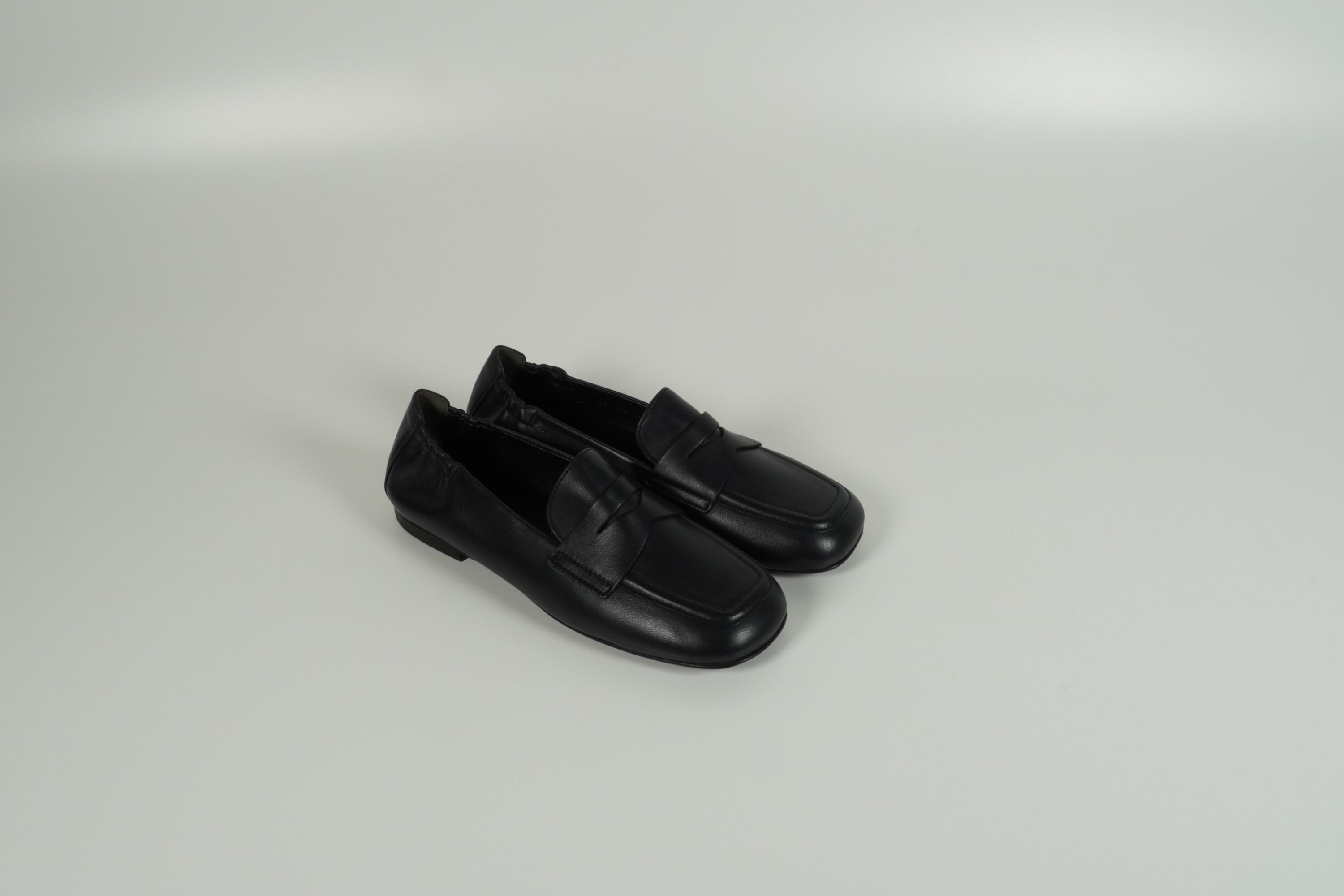 Moccasin Blue
