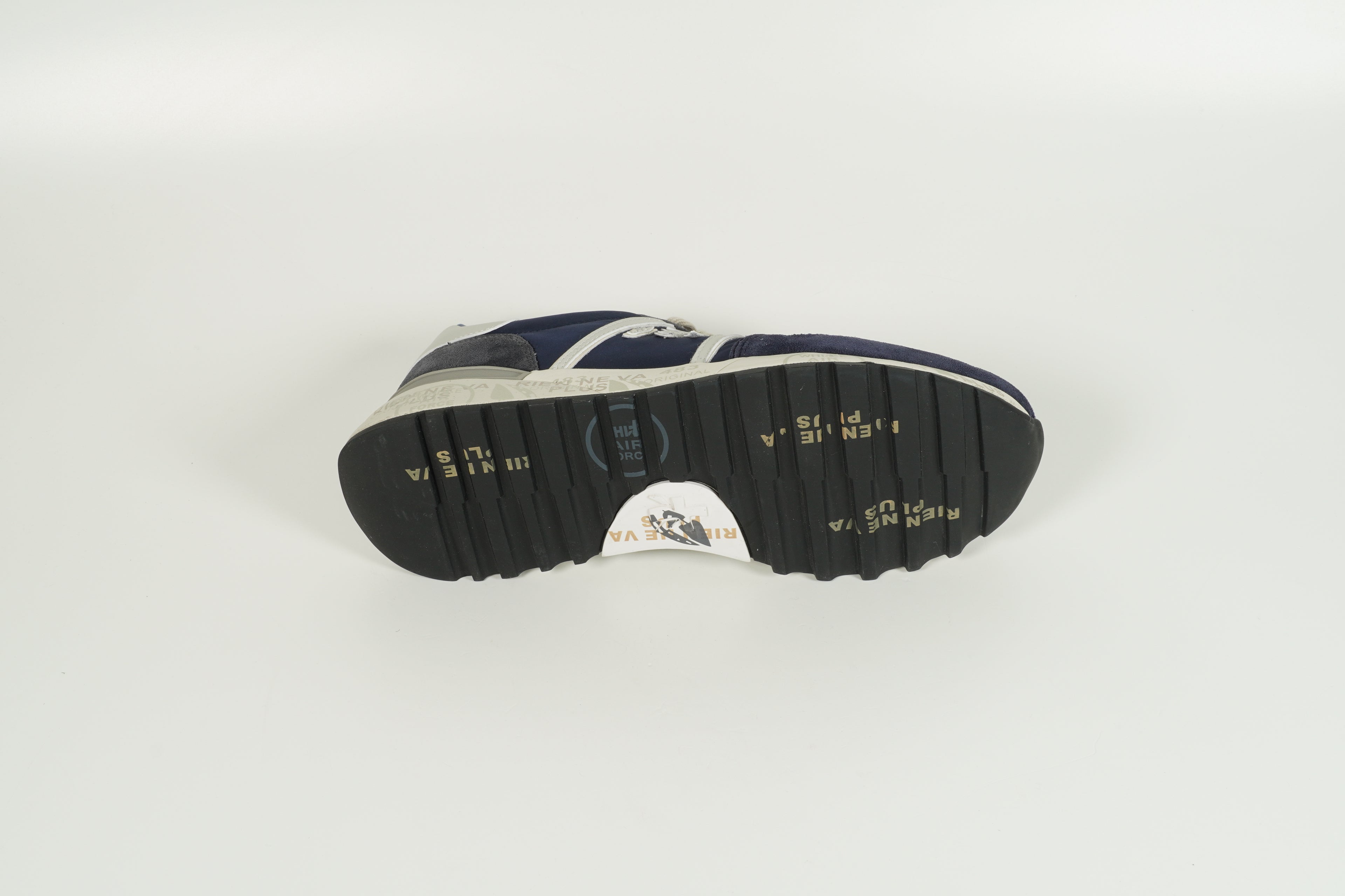 Sneaker Blau