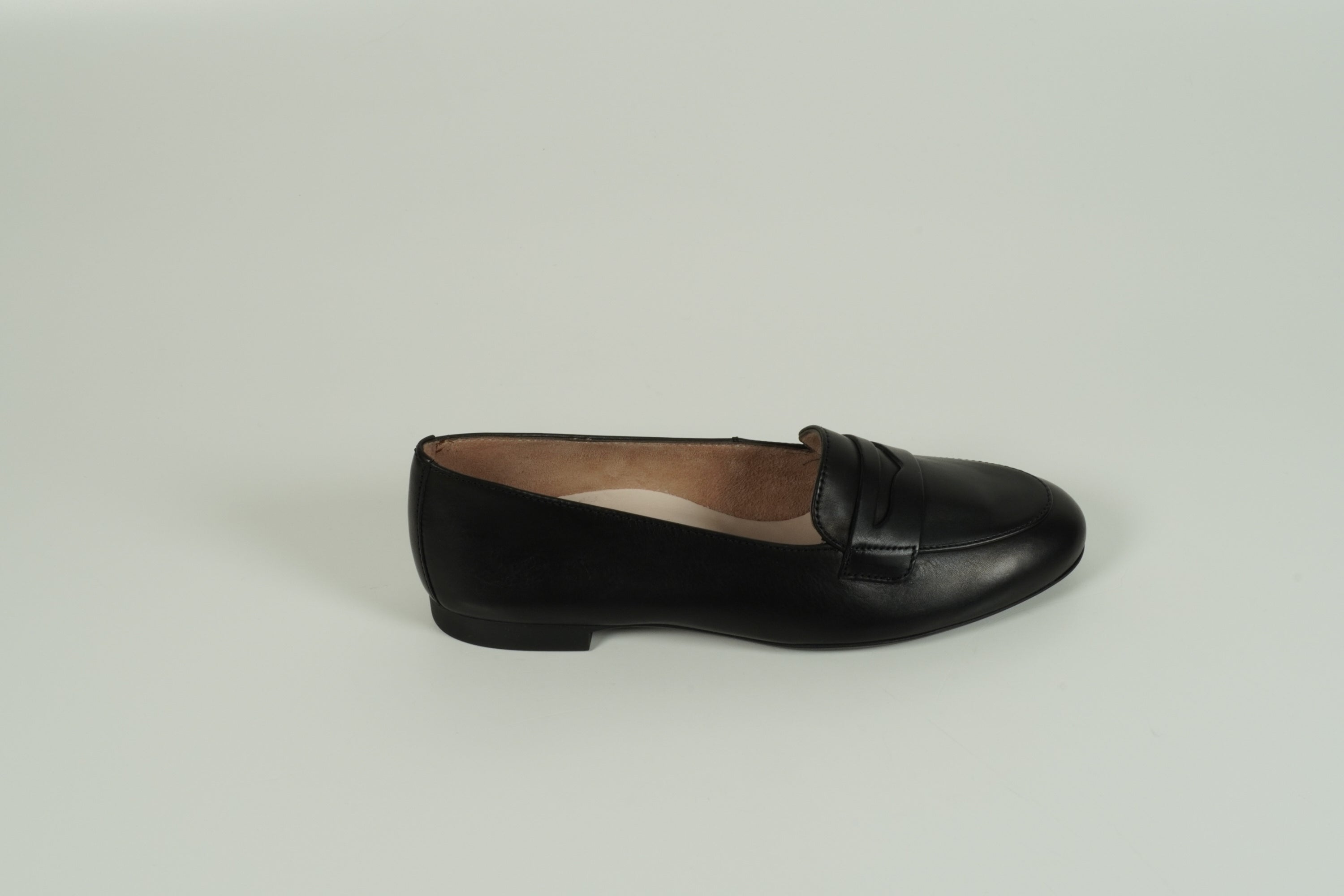 Moccasin Black