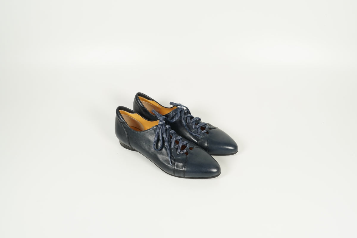 lace-up shoe blue