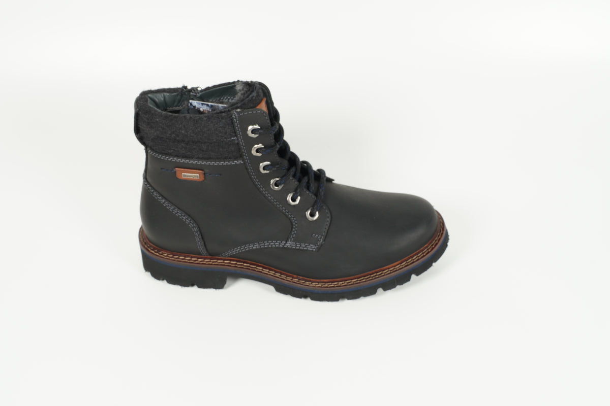 Boot Black