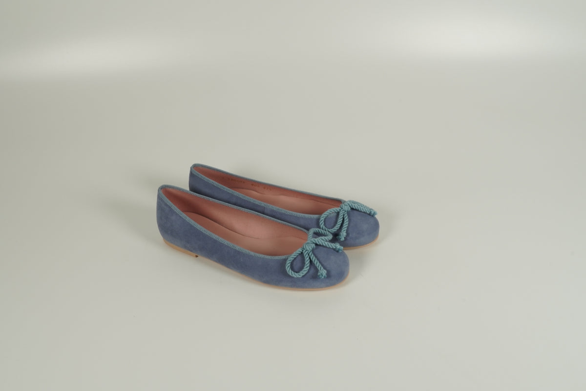 Ballerina Blue