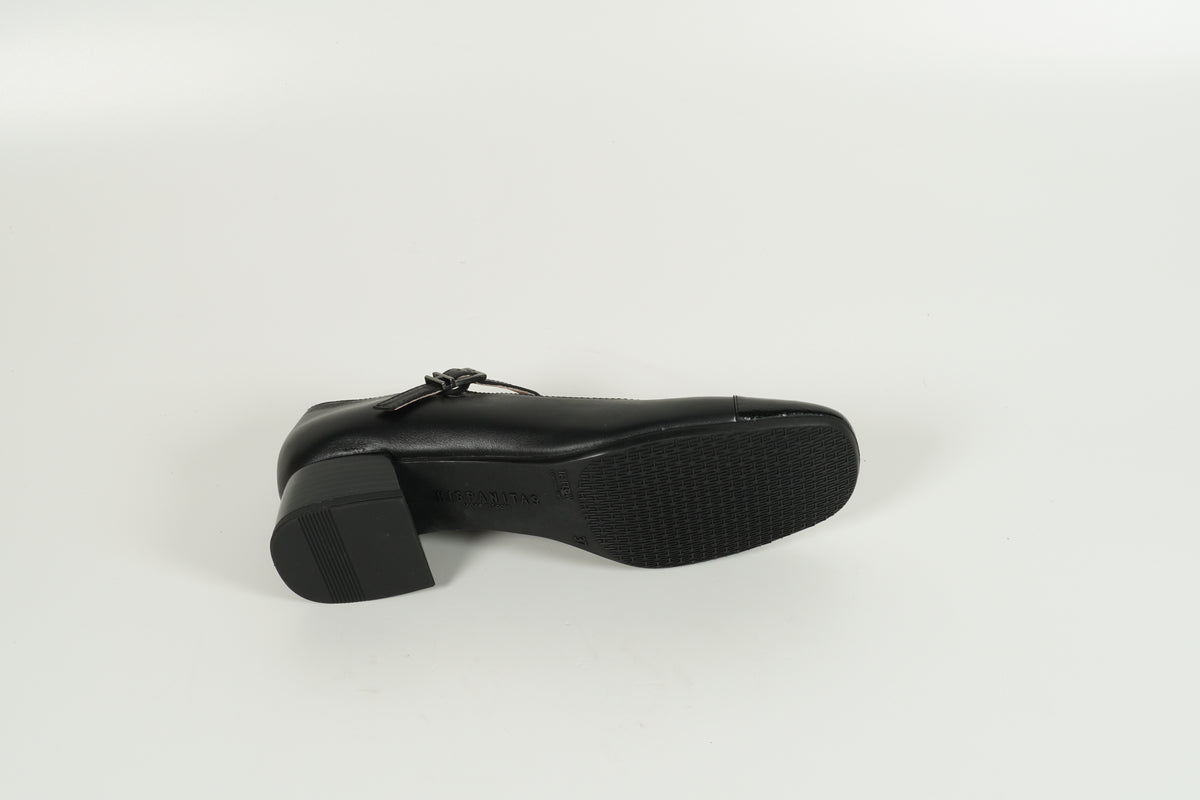 Pump Black