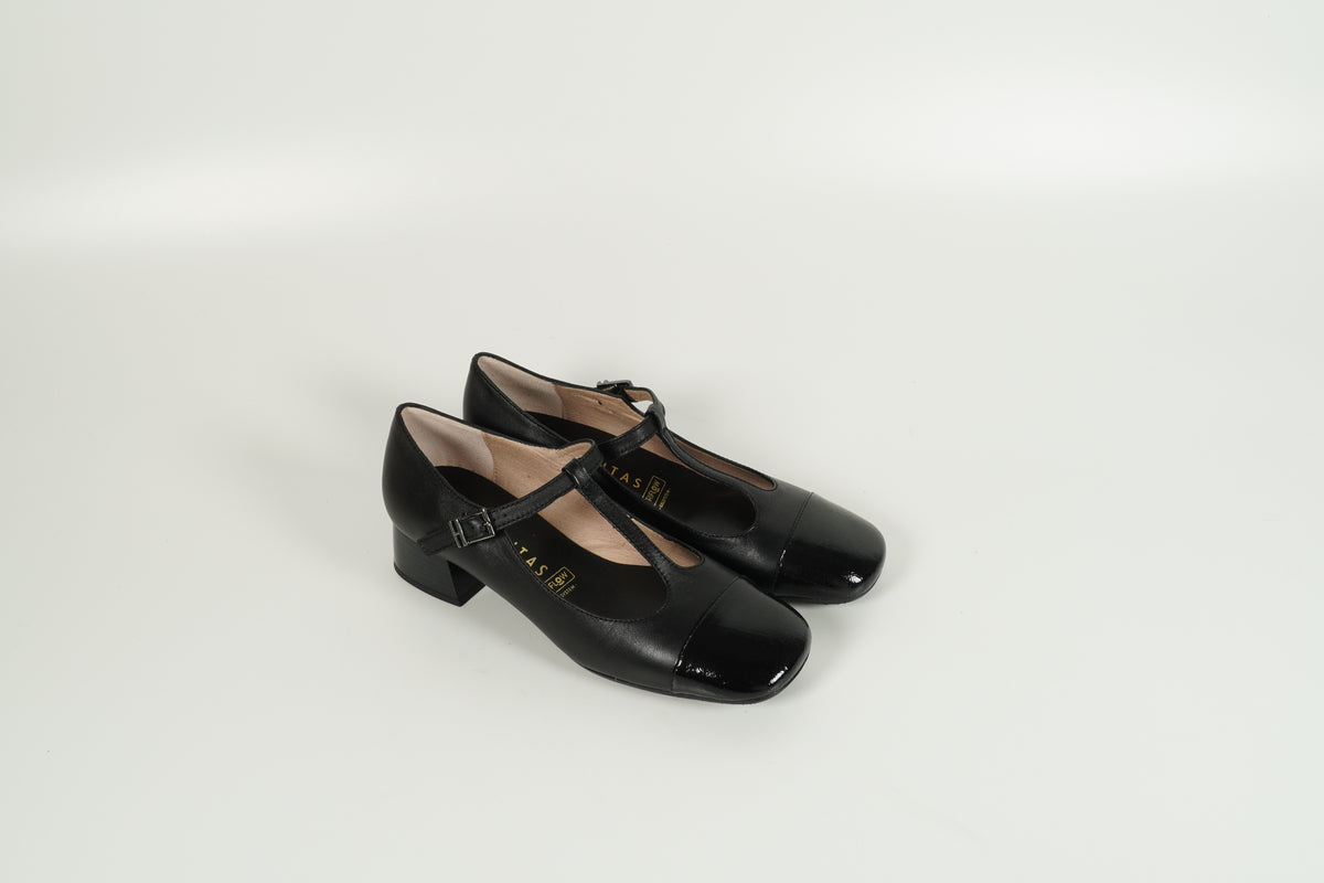 Pump Black