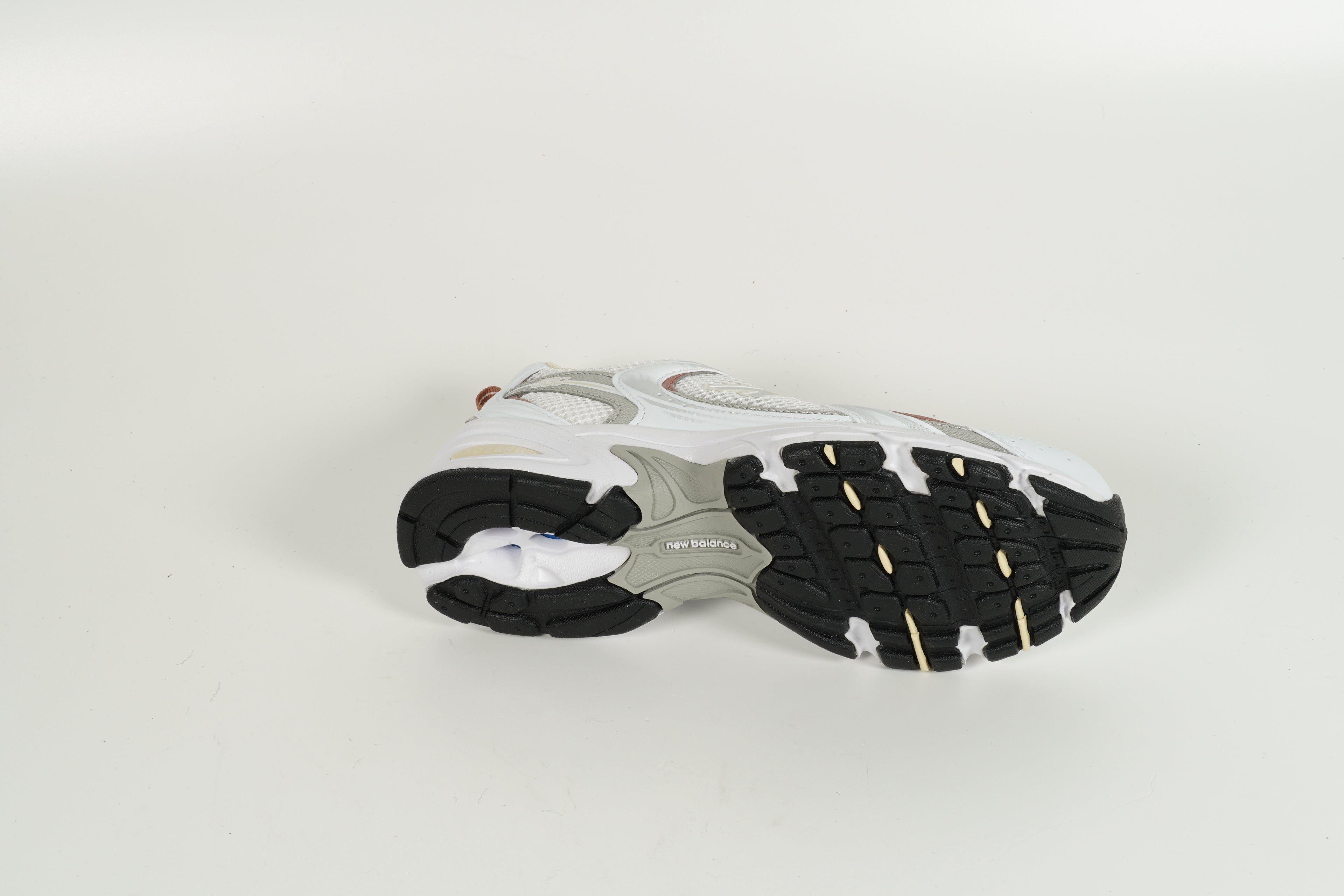 Sneaker 530 Weiss