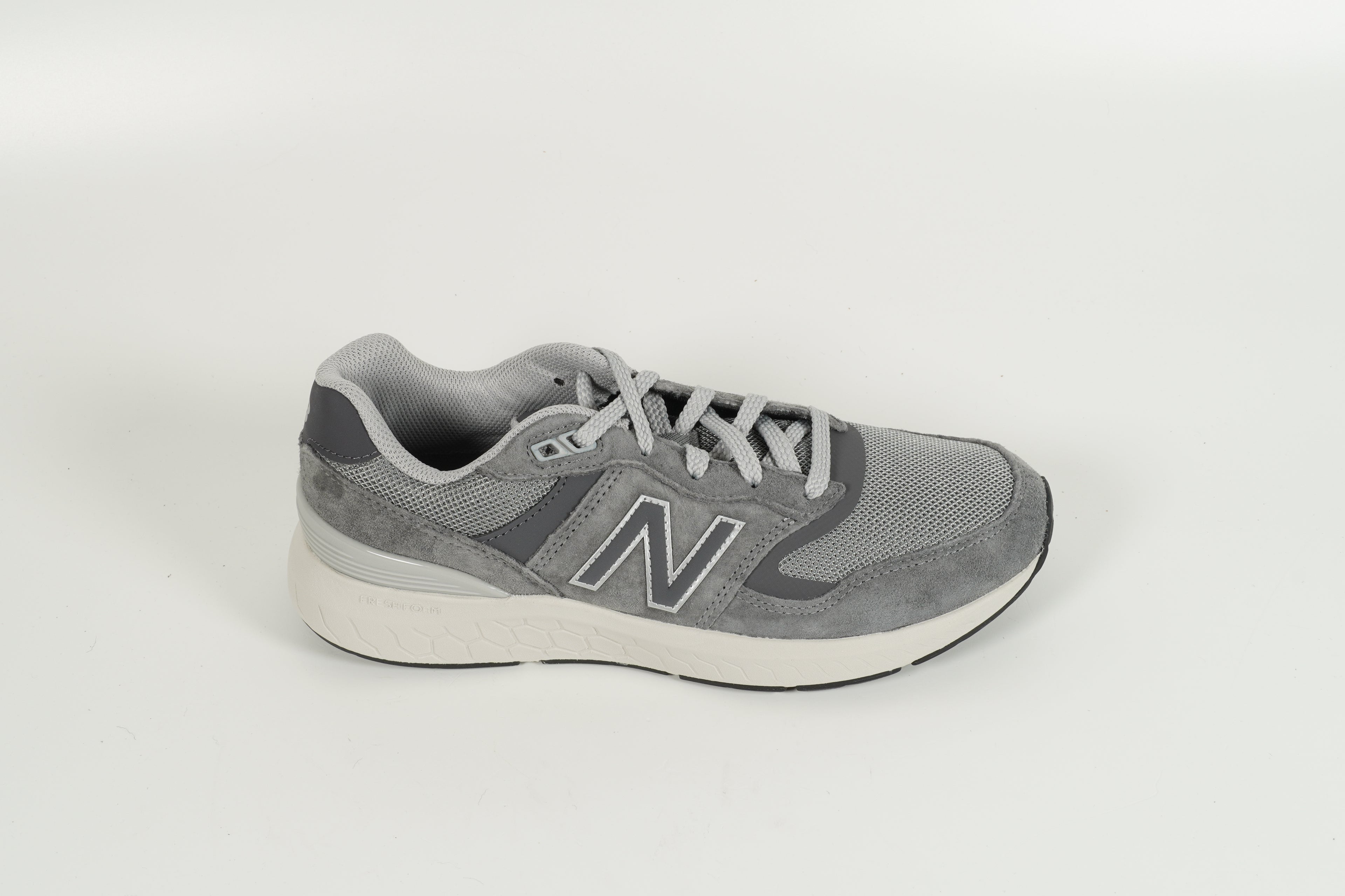 Sneaker 880 Grau