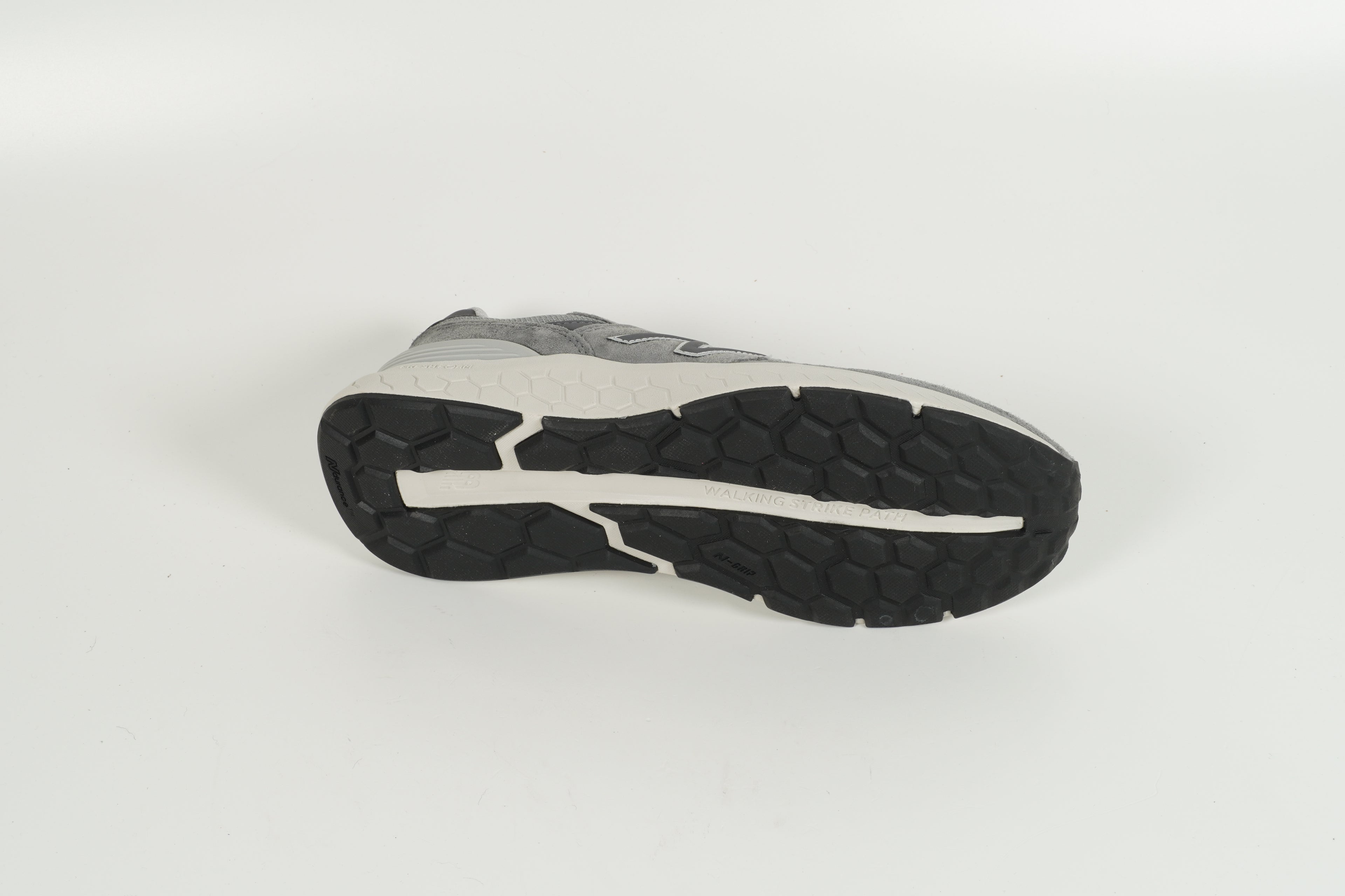 Sneaker 880 Grau