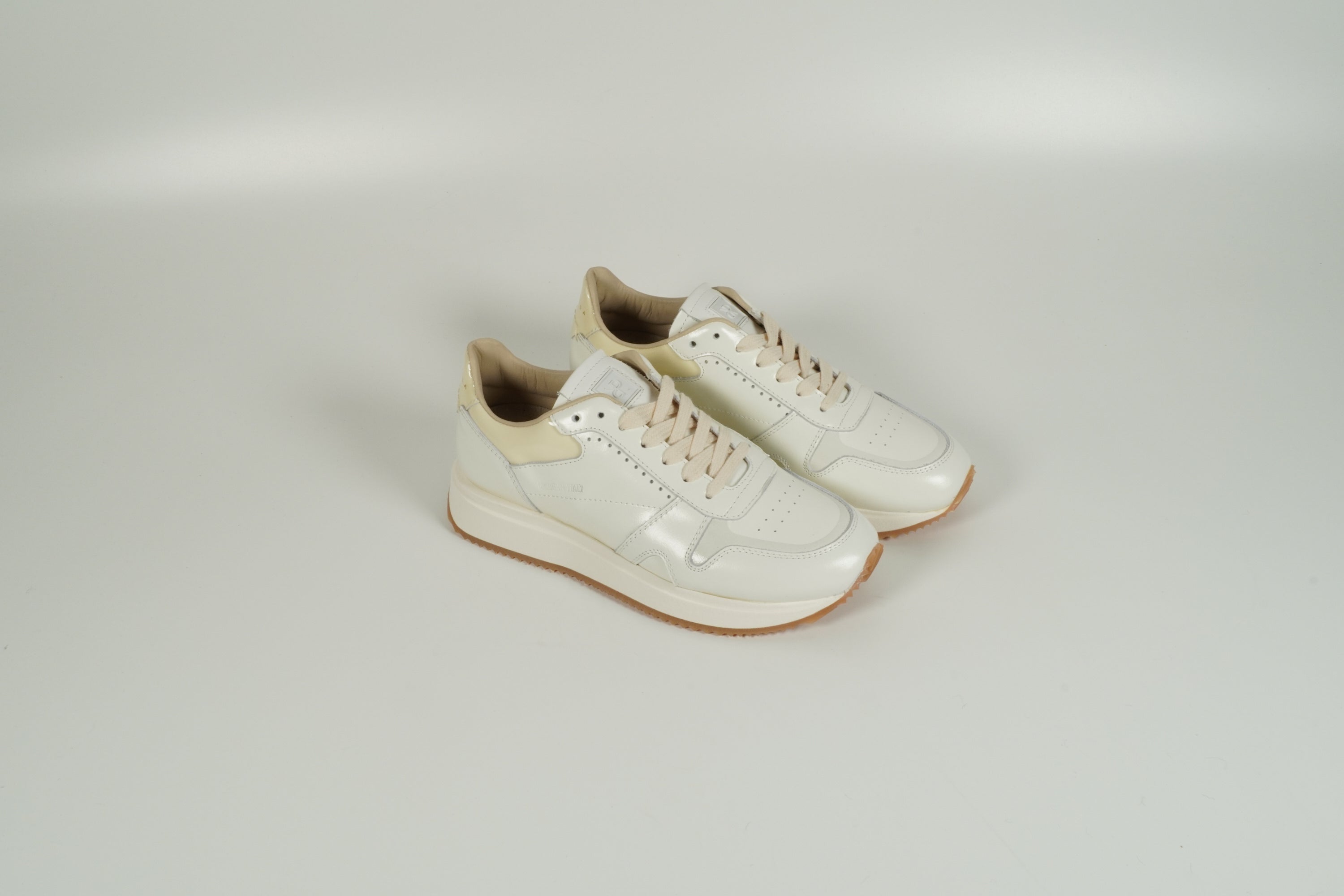 Sneaker Ivory