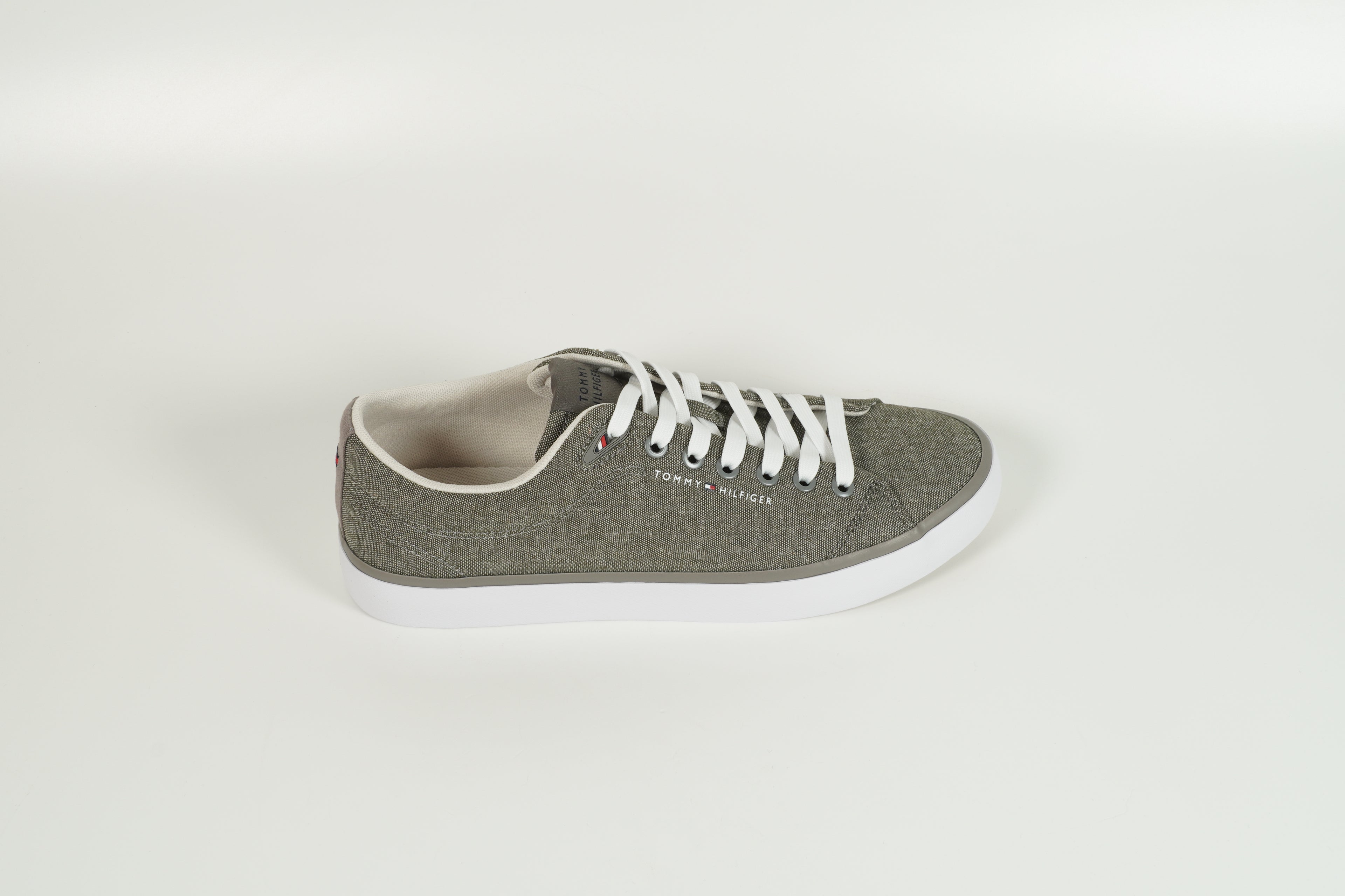 Sneaker Grau
