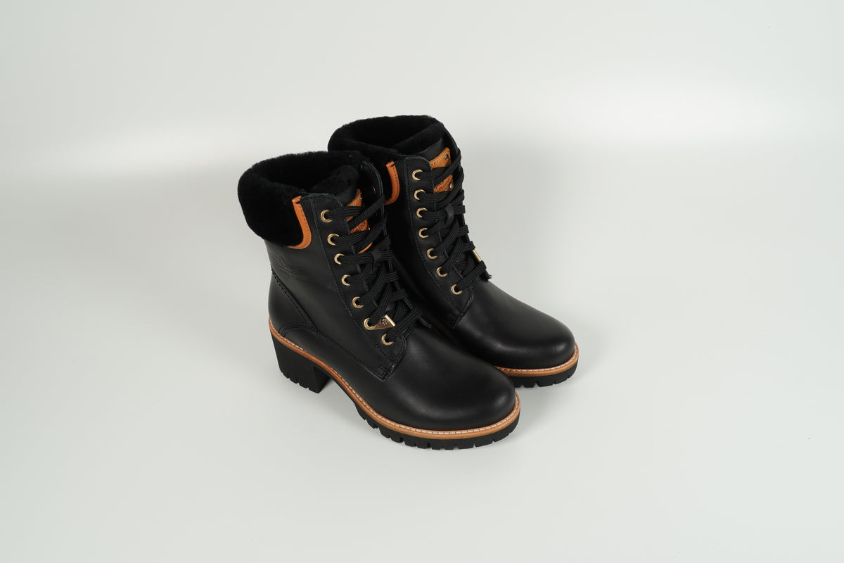 Boat Black