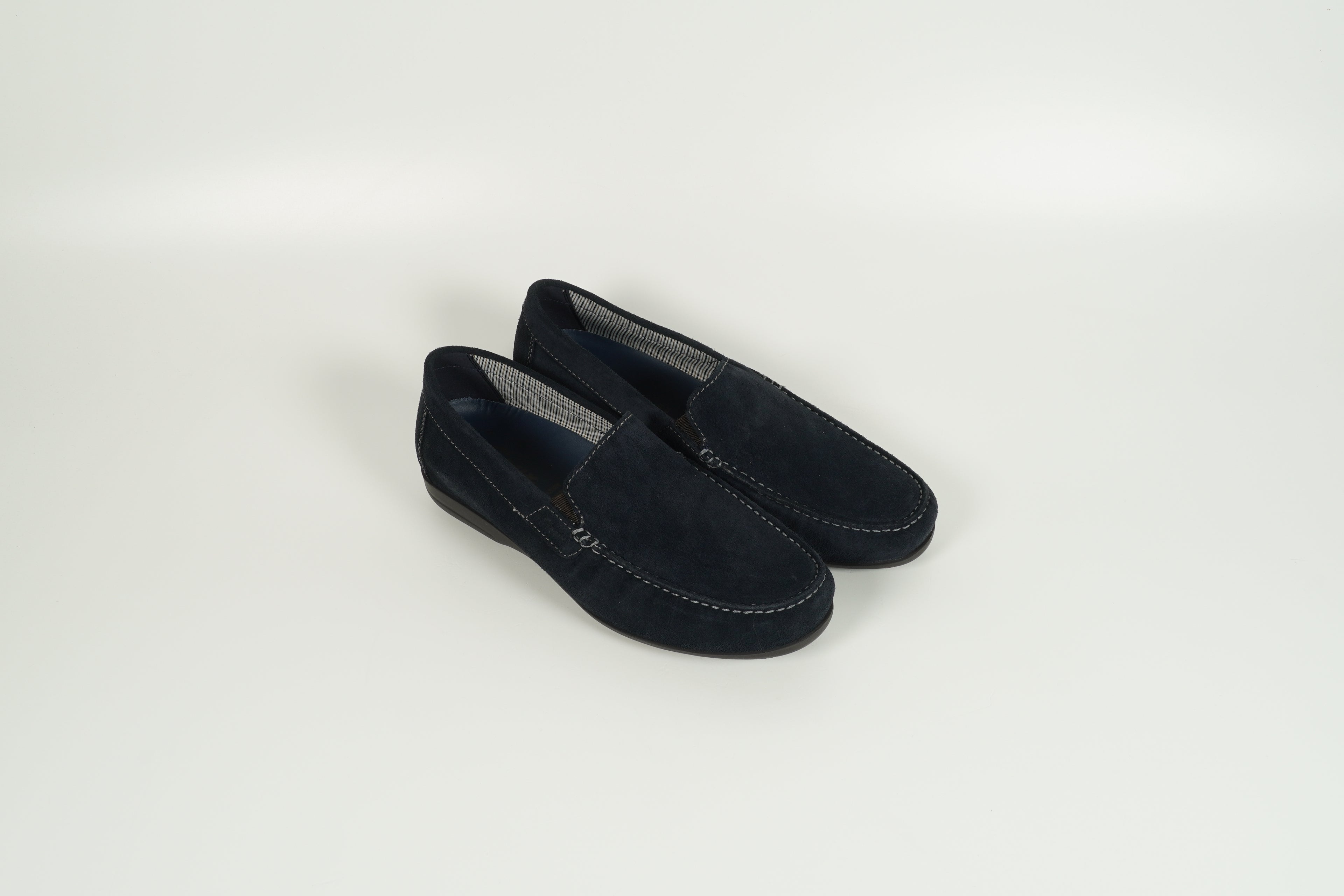 Moccasin Blue
