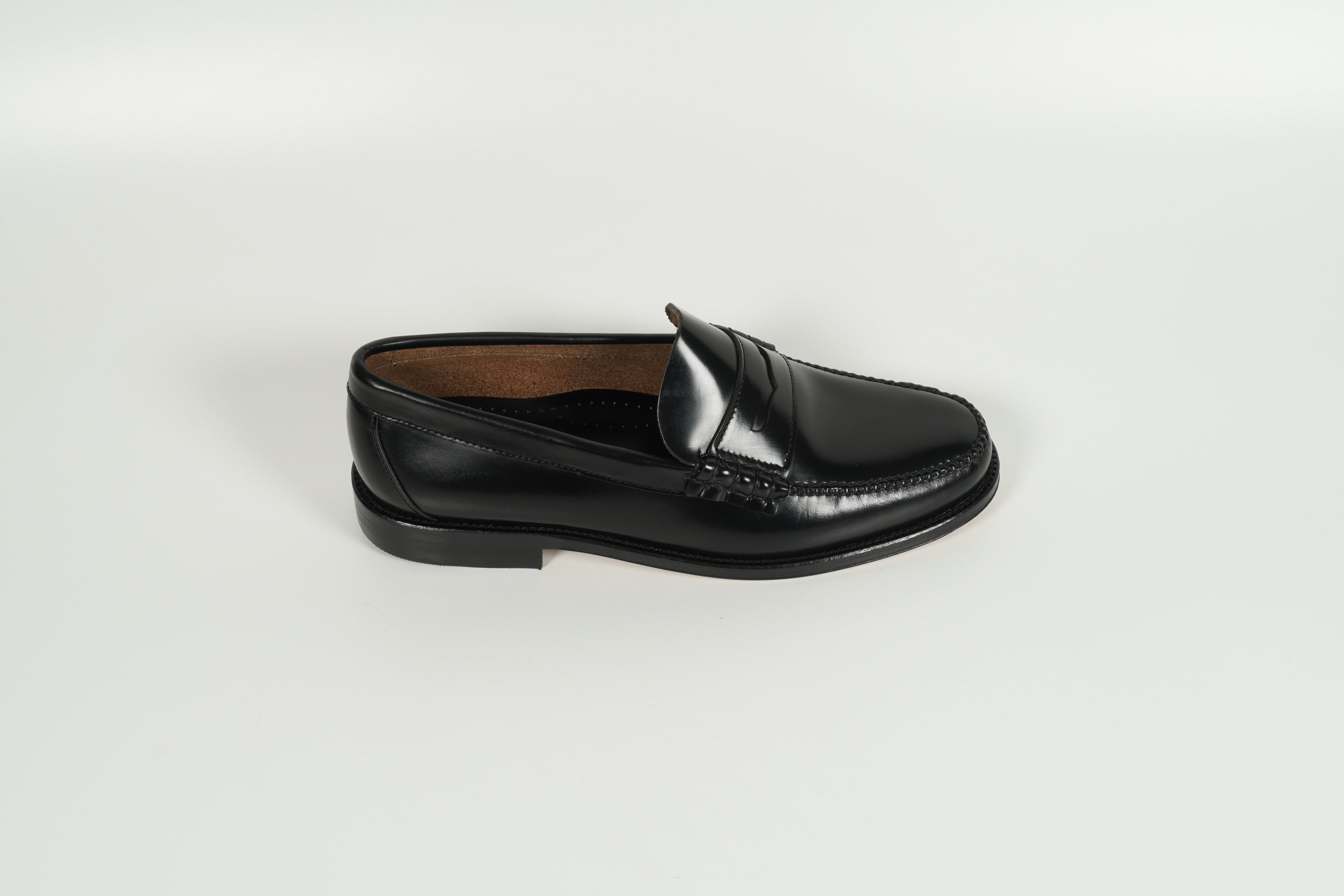 Moccasin Black