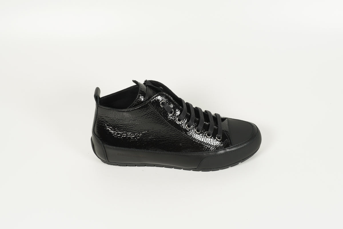 Sneaker Schwarz