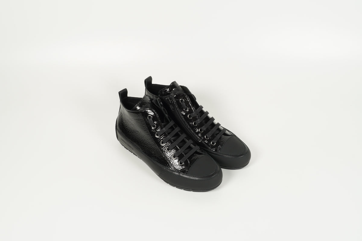Sneaker Schwarz