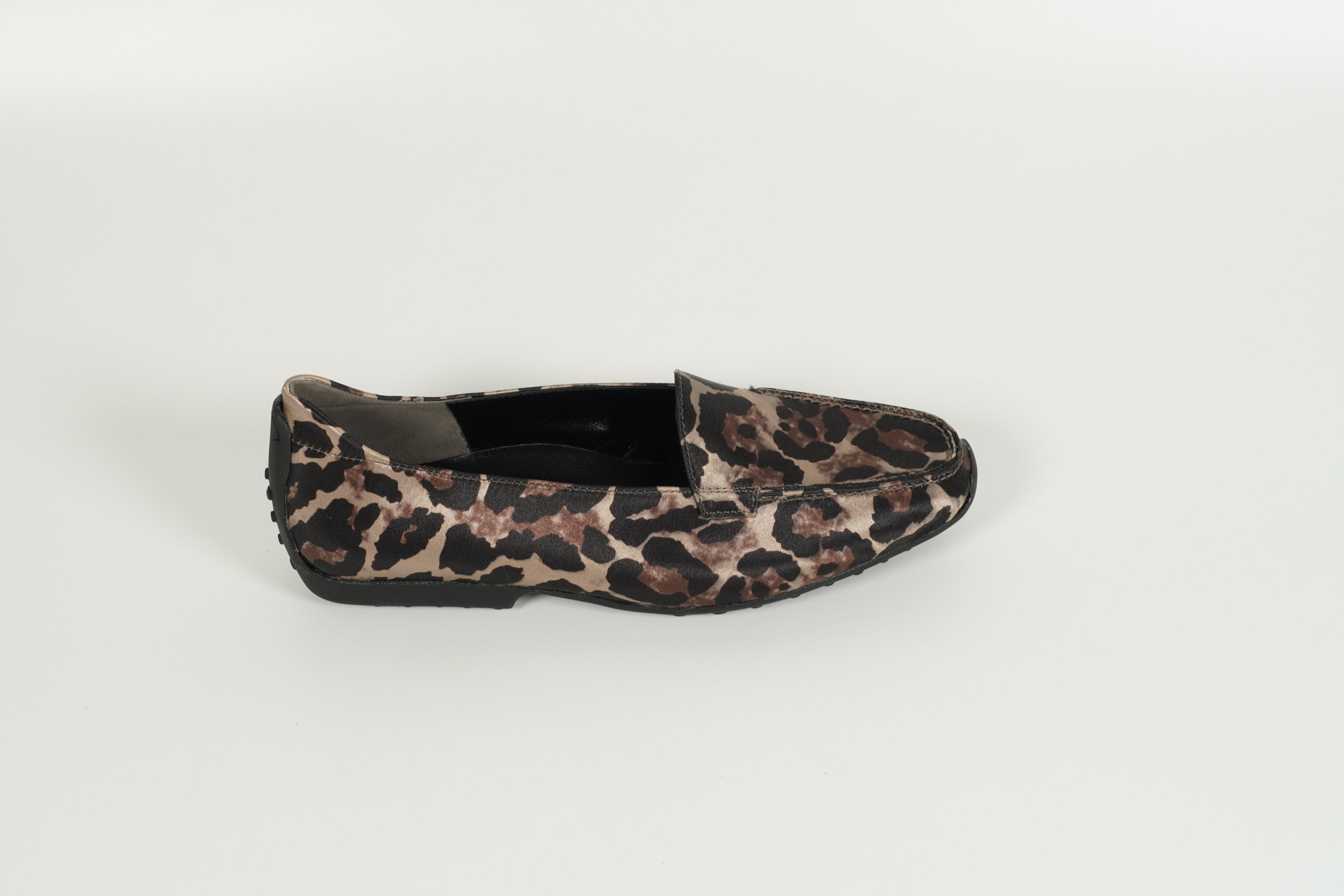 Moccasin Leo
