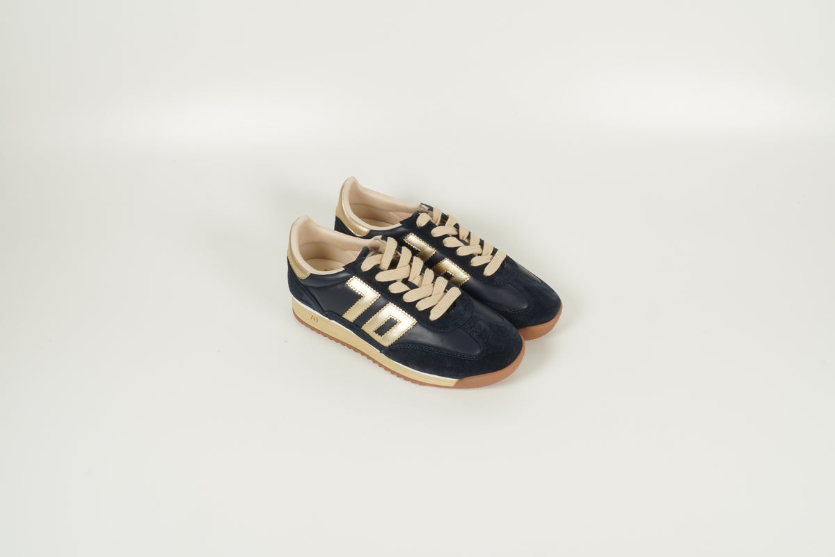 Sneaker Blau