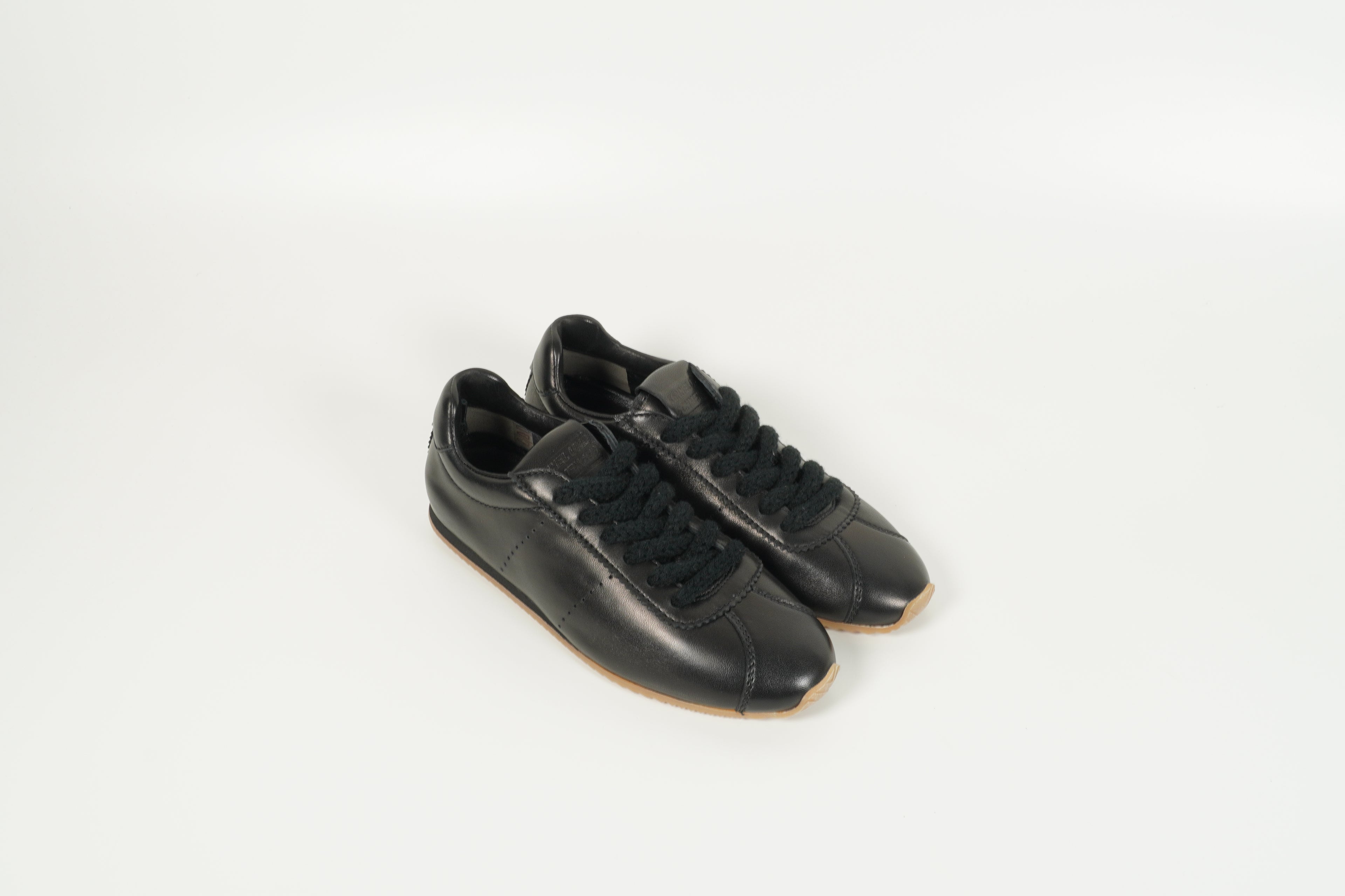 Sneaker Schwarz