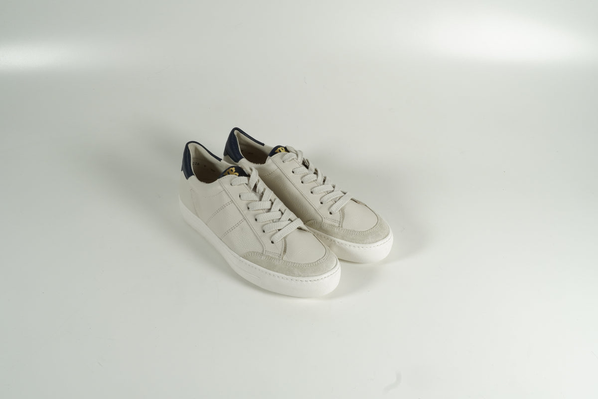 Sneaker Ivory