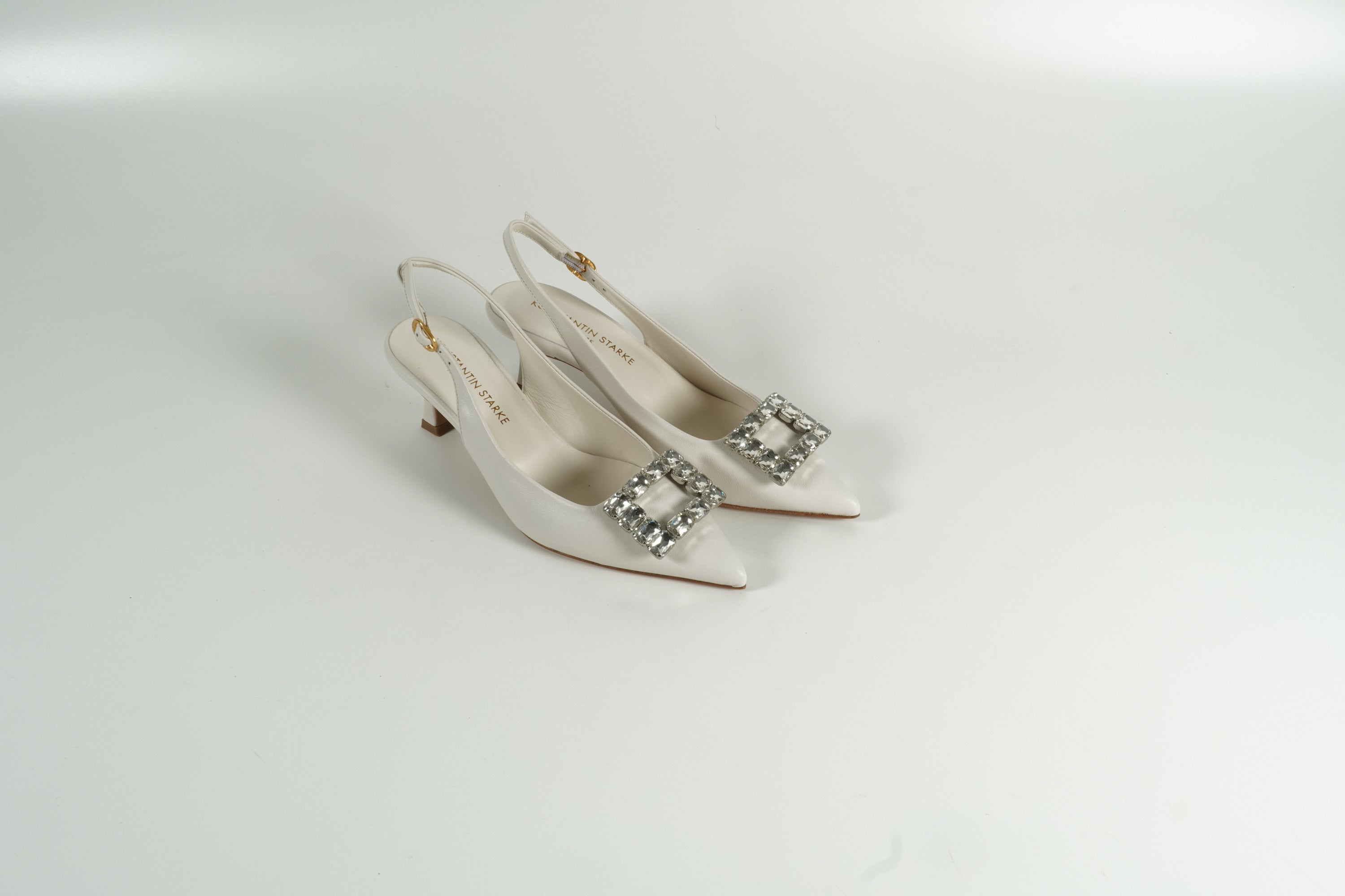Pumps White